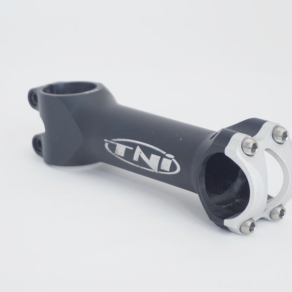 TNI 「ティーエヌアイ」 CNC SUB 100 Φ31.8 120mm ステム / 京都八幡店