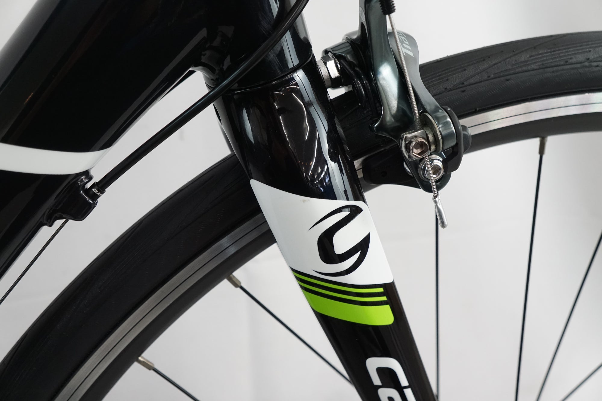 CANNONDALE 「キャノンデール」 CAAD8 TIAGRA 2016年モデル ロードバイク / バイチャリ浦和ベース