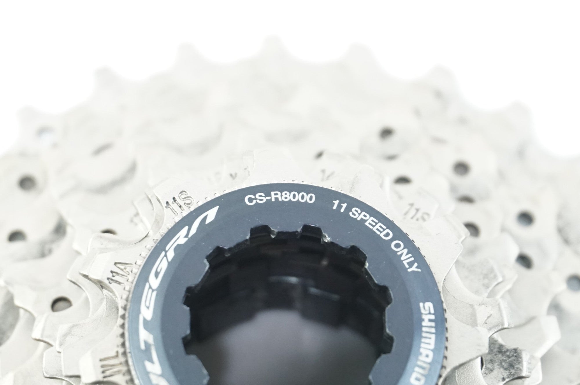 SHIMANO 「シマノ」 ULTEGRA CS-R8000 11S 11-30T スプロケット / 中目黒店