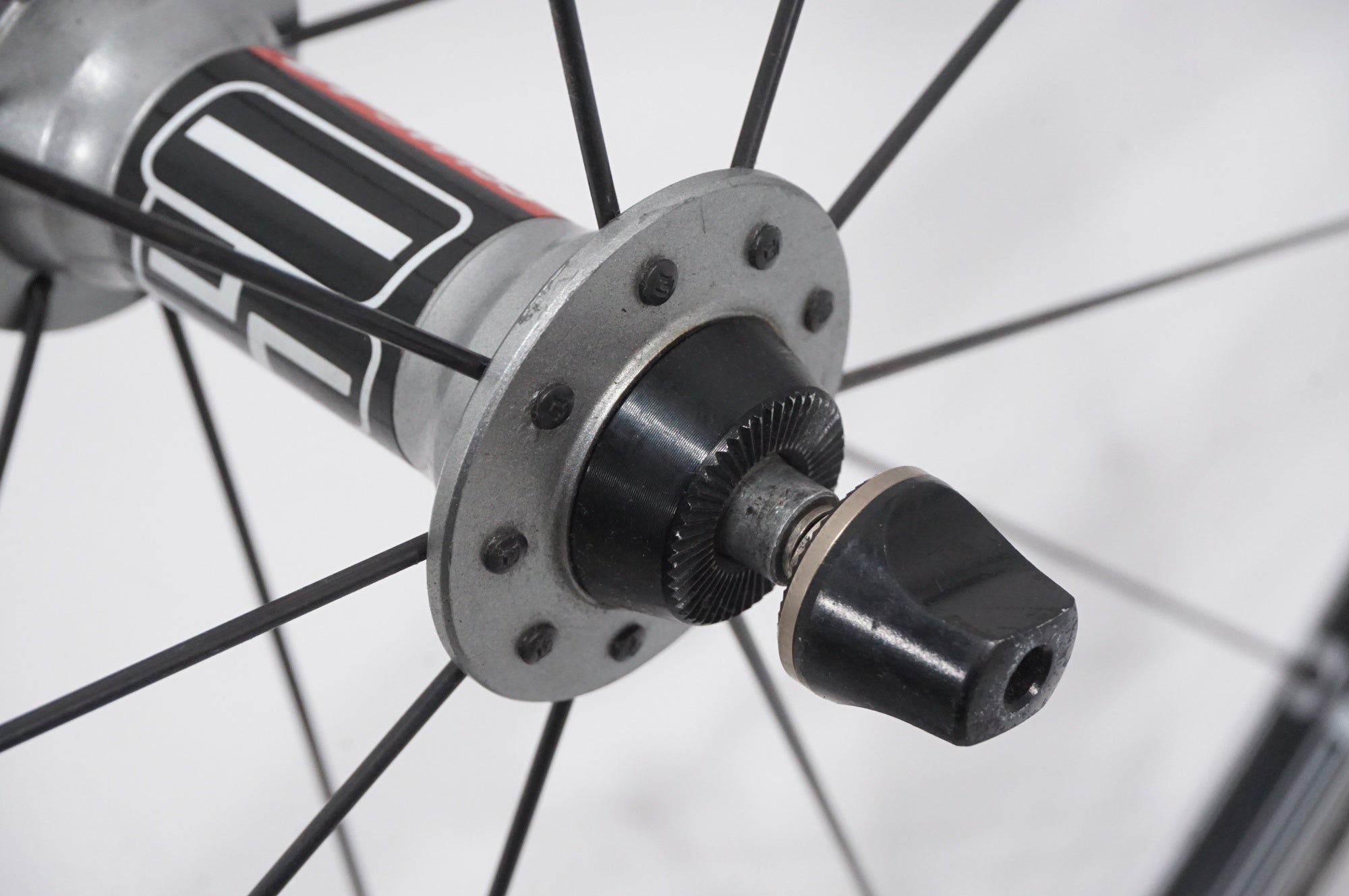 DT SWISS「ディーティースイス」R1650 ホイールセット / AKIBA店