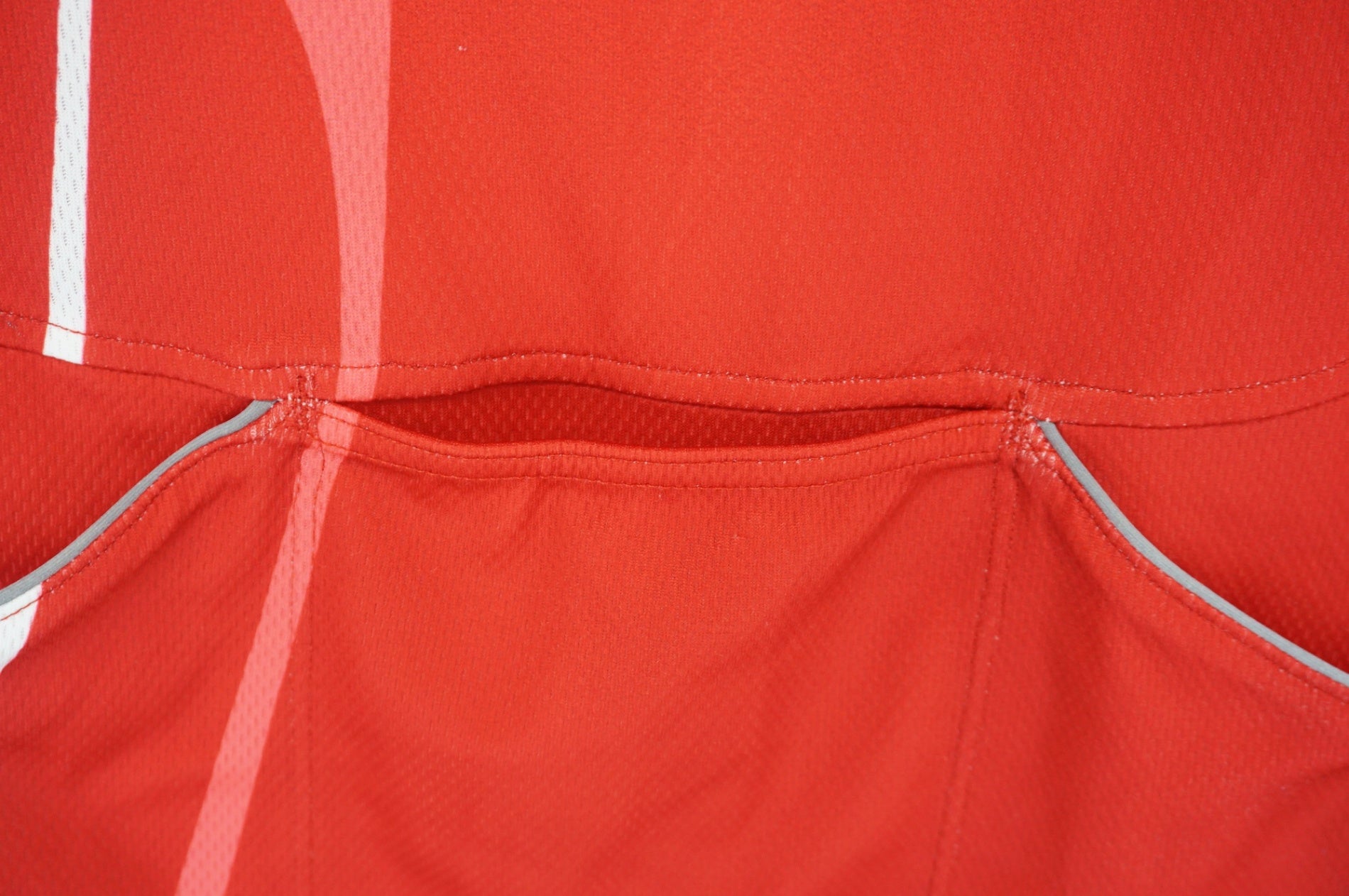 GORE WEAR 「ゴアウェア」 Mサイズ ジャージ / 阪急塚口店