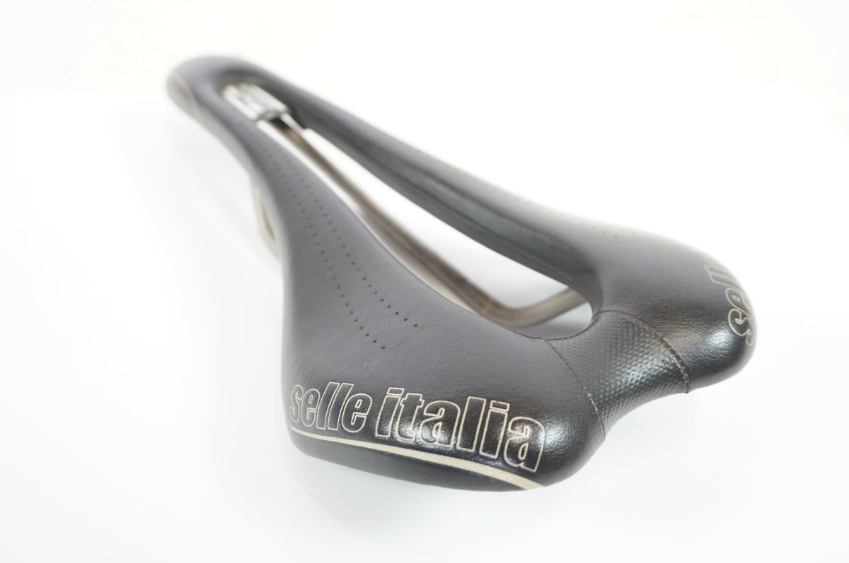 SELLE ITALIA 「セライタリア」 SLR SUPER FLOW TITANIUM サドル / 宇都宮店
