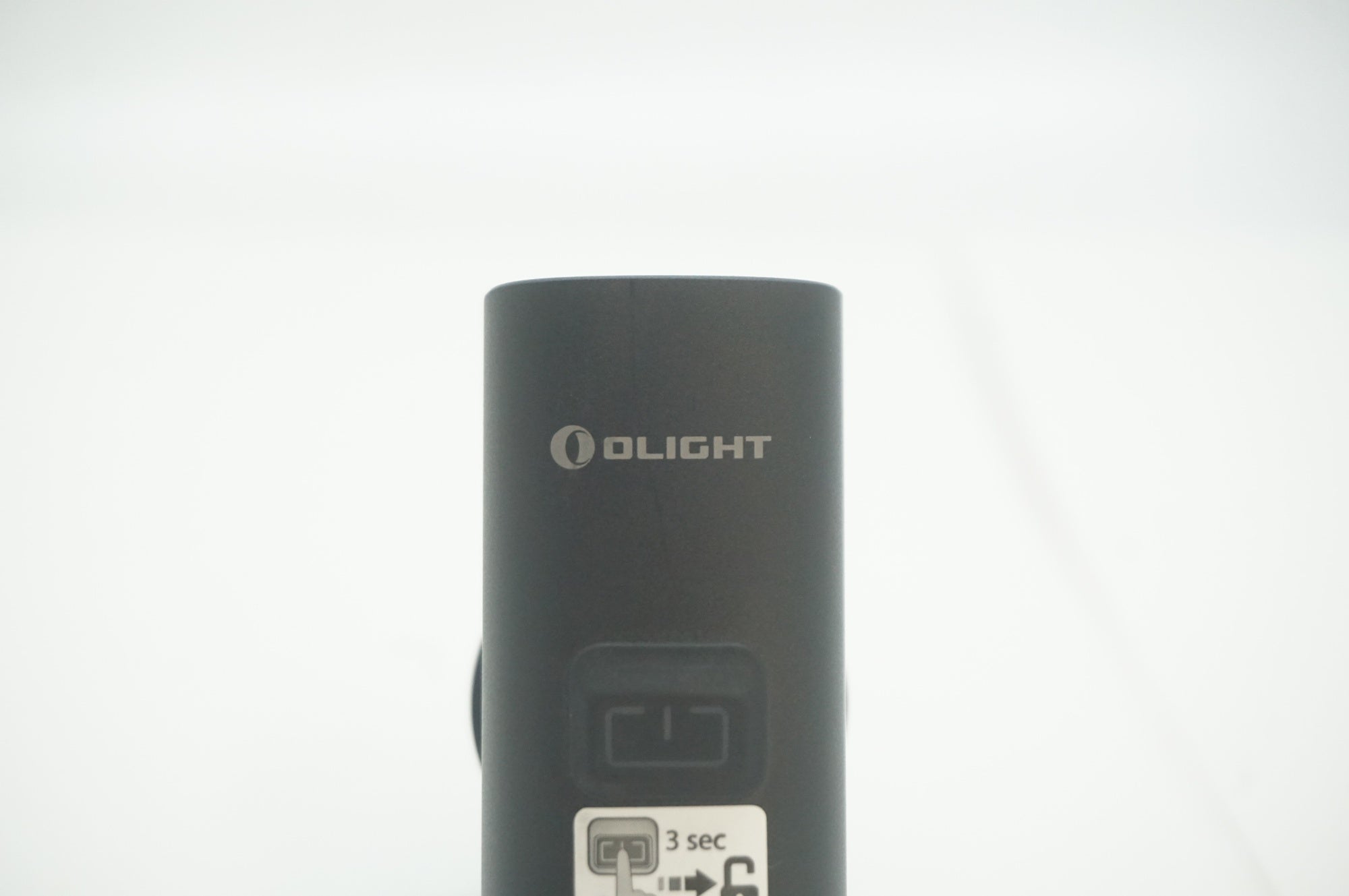 OLIGHT 「オーライト」 RN400 フロントライト / 福岡アイランドシティ店