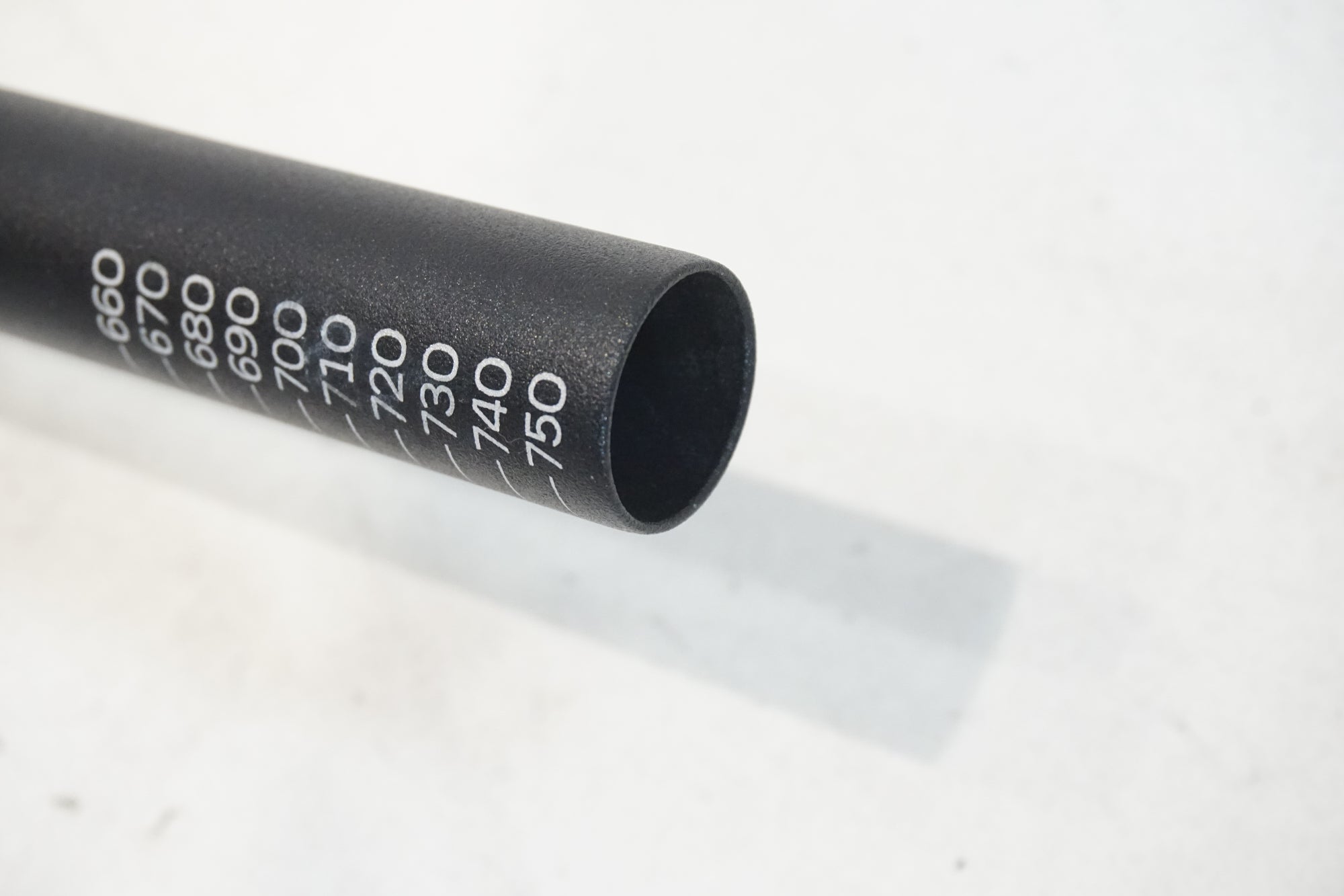 RENTHAL 「レンサル」 FATBAR LITE35 Φ34.9 750mm ハンドル / 横浜戸塚店