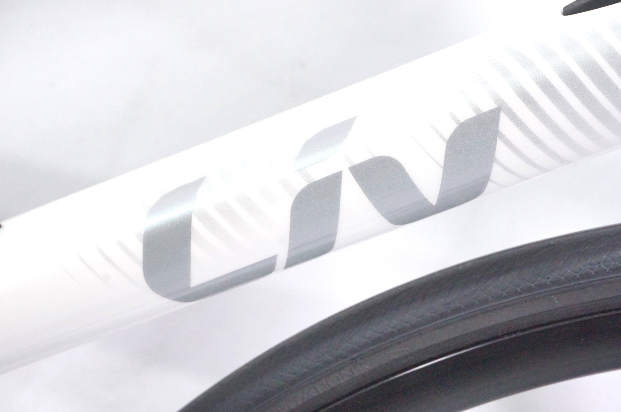 GIANT 「ジャイアント」 LIV LANGMA ADVANCED 2 DISC QOM 2022年モデル ロードバイク / AKIBA店