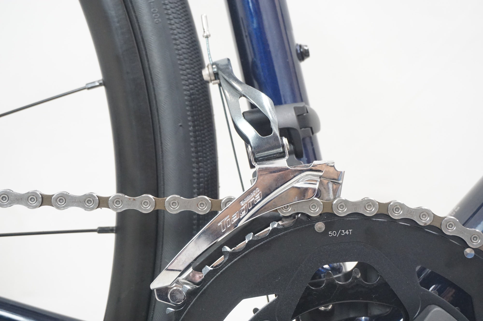 TREK 「トレック」 DOMANE AL4 Gen 4 2024年モデル ロードバイク / 福岡店