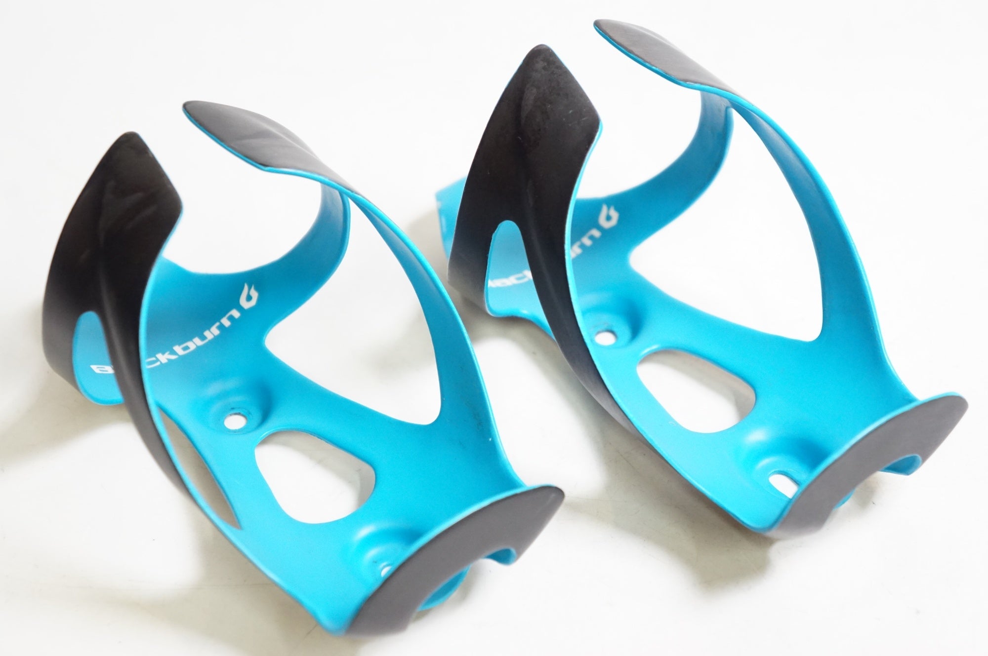 BLACKBURN 「ブラックバーン」 CAMBER UD CARBON ボトルケージセット / 熊谷本店