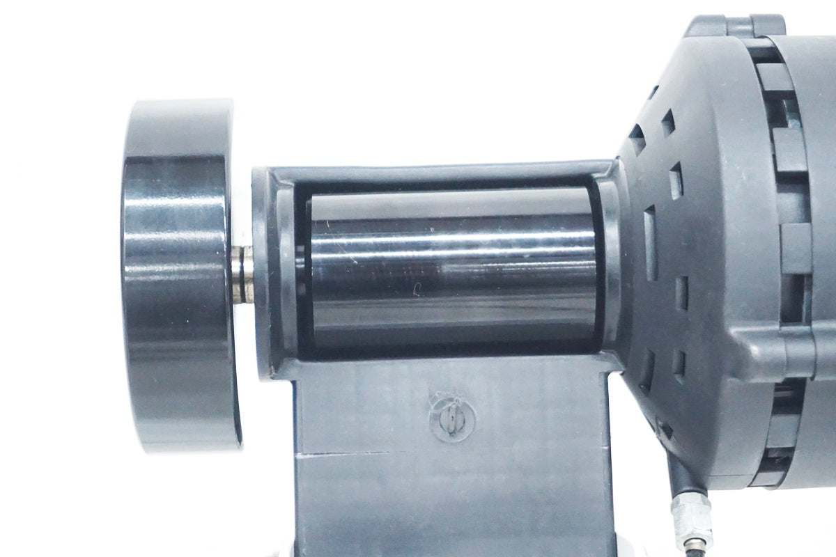 GIANT 「ジャイアント」 CYCLOTRON MAG 固定ローラー / 大阪美原北インター店