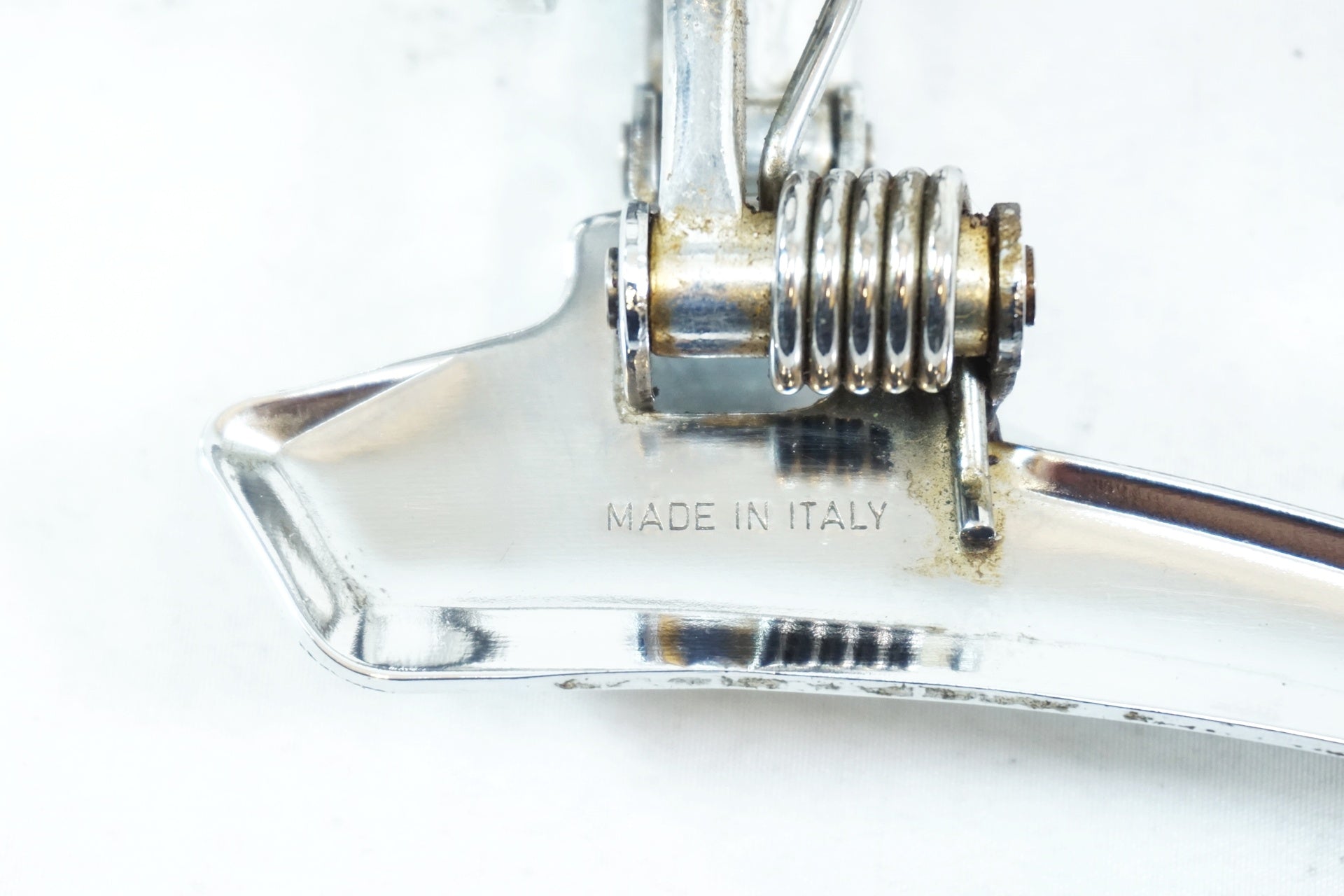 CAMPAGNOLO 「カンパニョーロ」 VICTORY フロントディレイラー / 有明ガーデン店