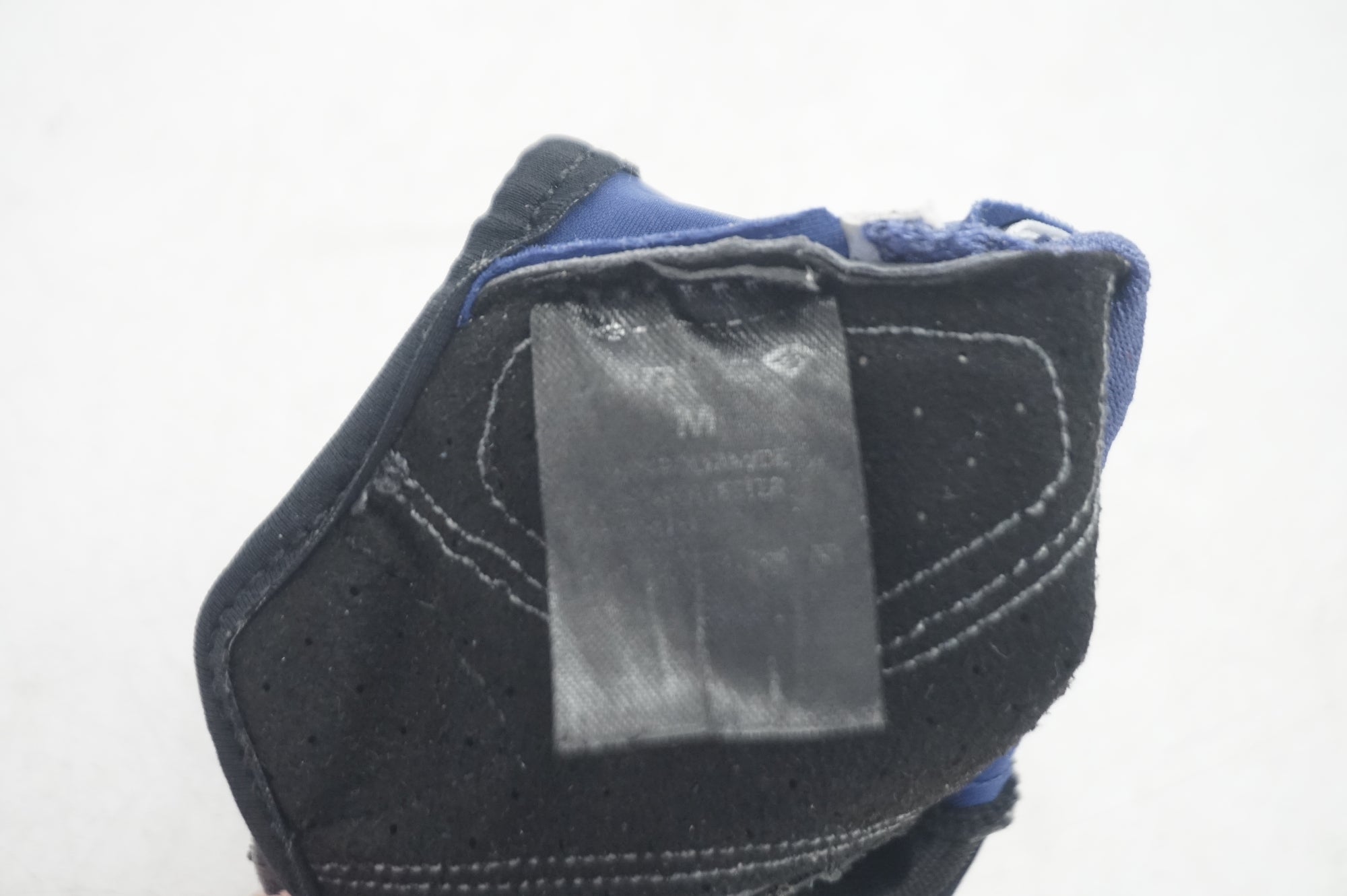 SANTIC 「サンティック」 Mサイズ サイクルグローブ / 大阪門真店