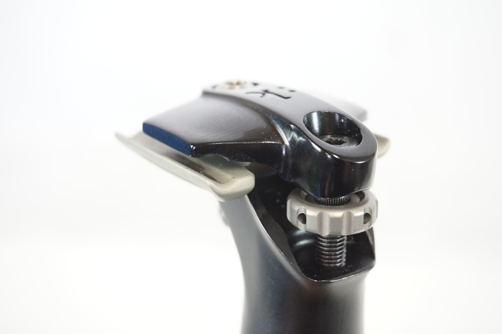 FIZIK 「フィジーク」 CYRANO R1  φ31.8 270mm シートポスト / 宇都宮店