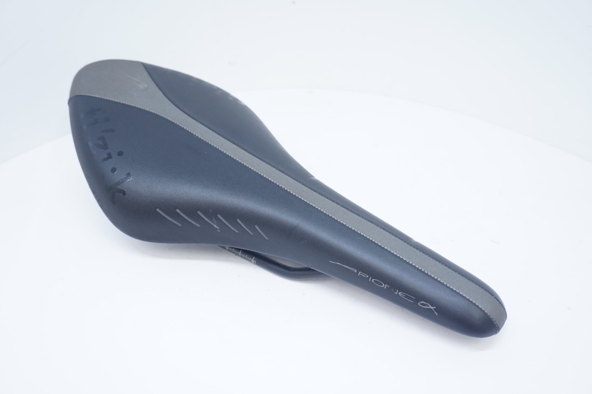 FIZIK 「フィジーク」 ARIONE CX サドル / 大阪美原北インター店