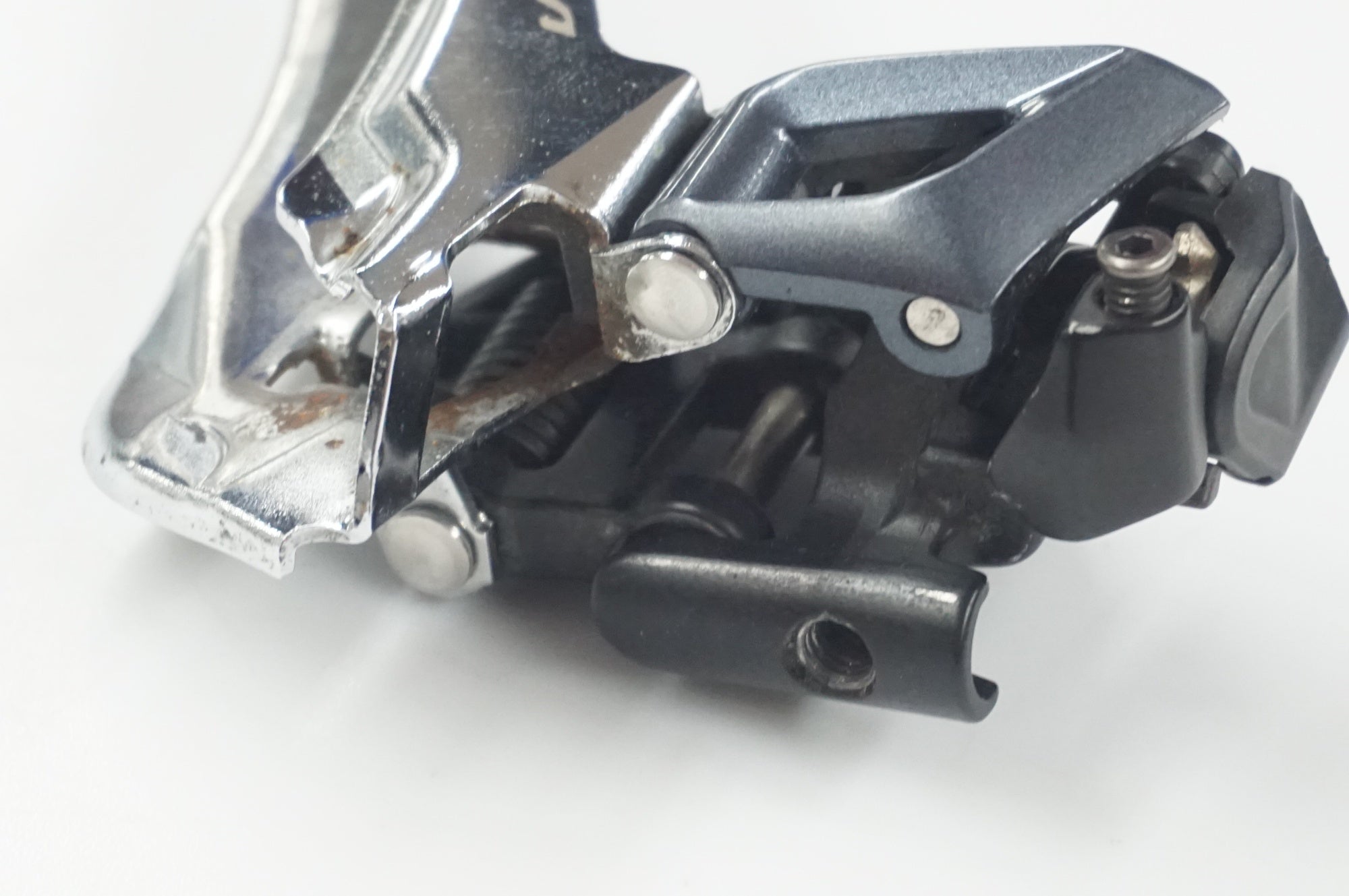 SHIMANO 「シマノ」 ULTEGRA FD-R8000 フロントディレイラー / 福岡店