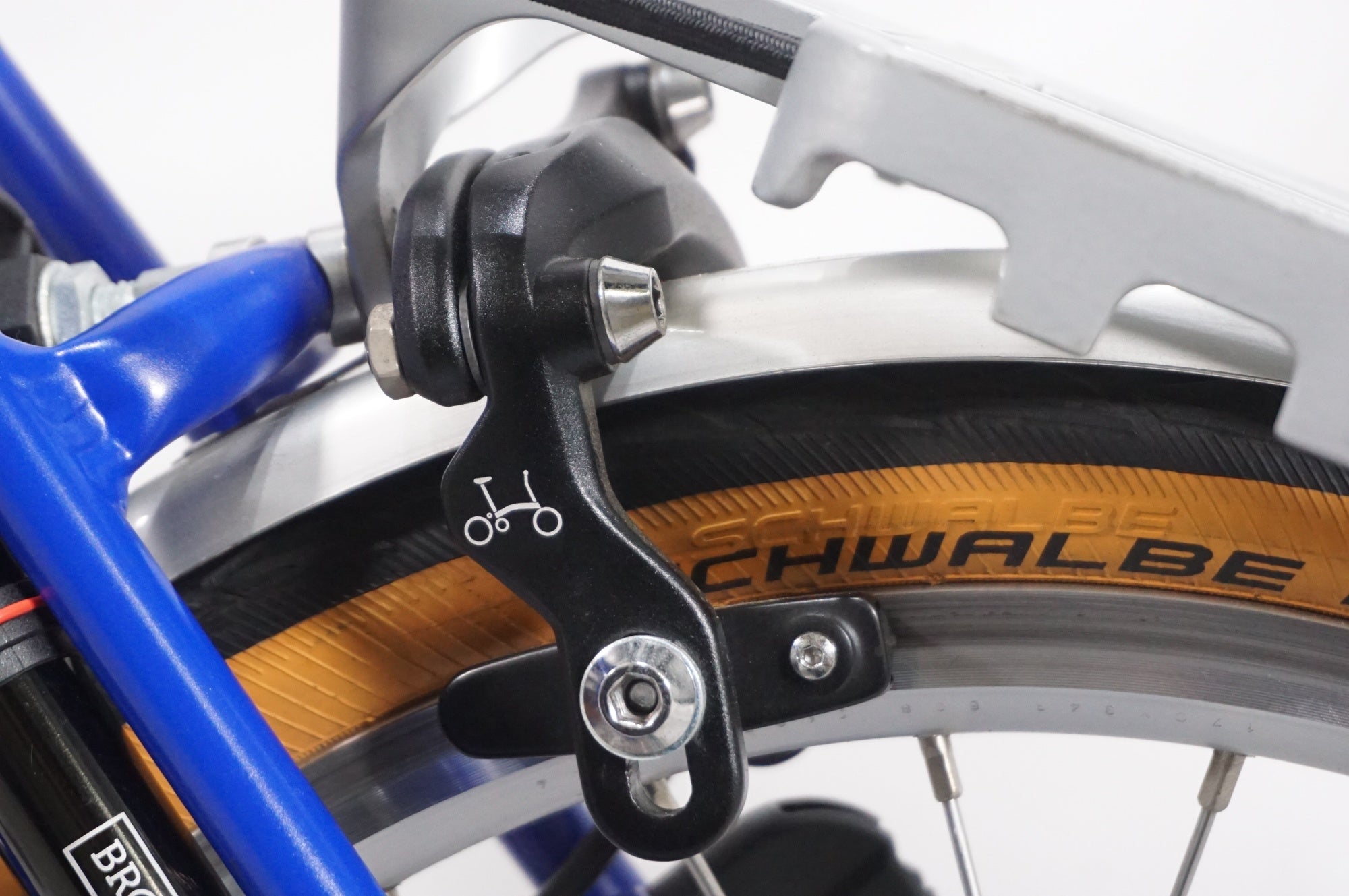 BROMPTON 「ブロンプトン」 C LINE EXPLORE WITH RACK MID 2021年モデル 16インチ 折り畳み自転車 / AKIBA店