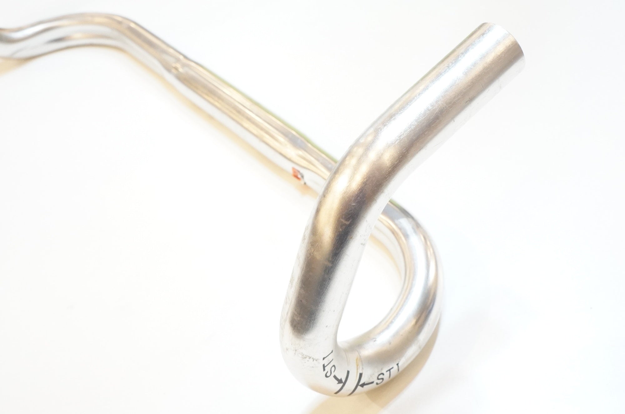 NITTO 「ニットー」 M186 STI φ26.0 400mm ハンドル / 浦和ベース