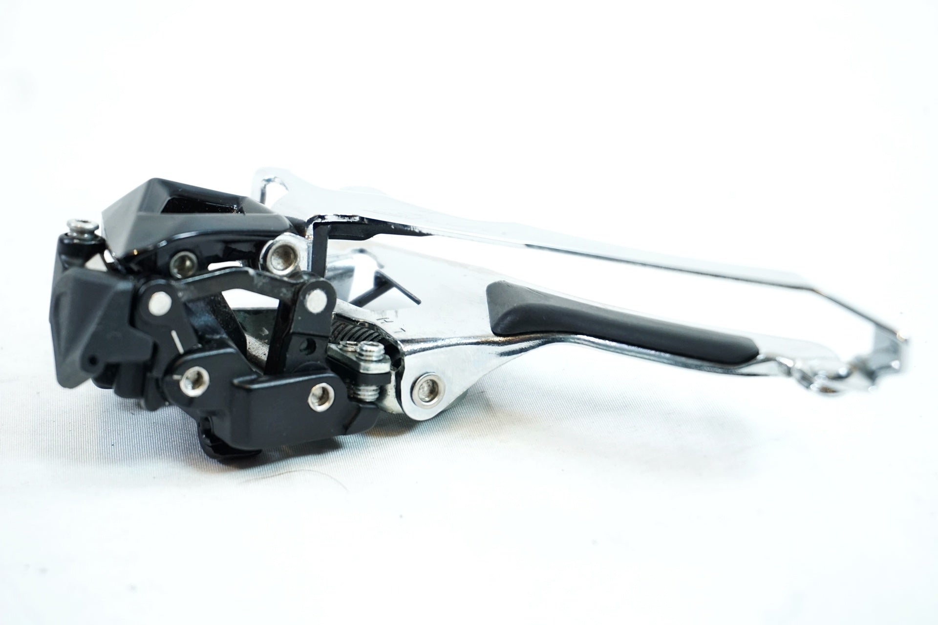 SHIMANO 「シマノ」 105 FD-R7000 フロントディレイラー / 有明