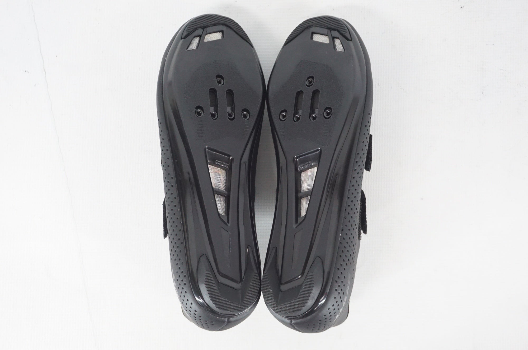 GIANT 「ジャイアント」 BOLT 25.8cm シューズ / 阪急塚口店