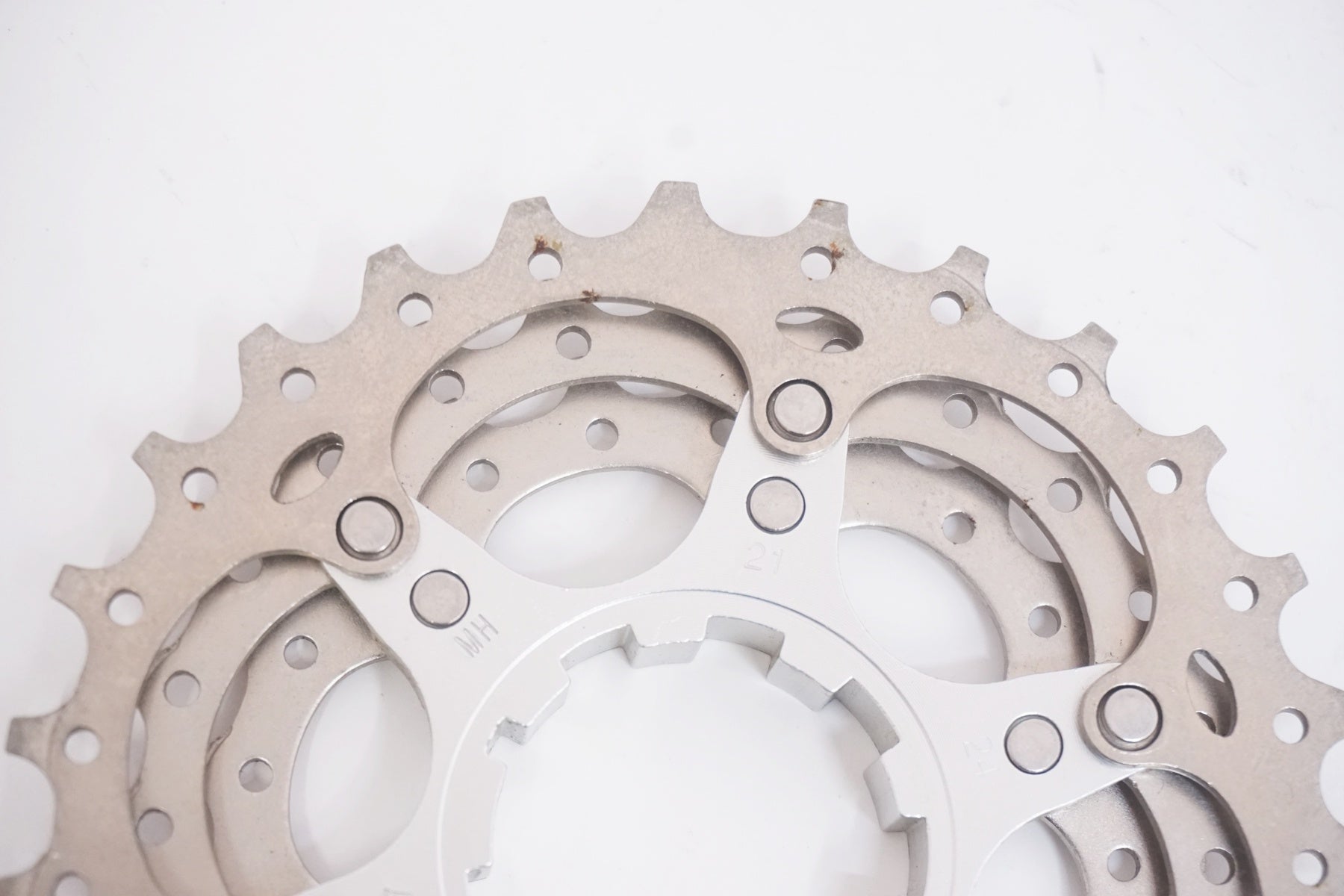 SHIMANO 「シマノ」 105 CS-5700 12-27T スプロケット / 大阪美原北