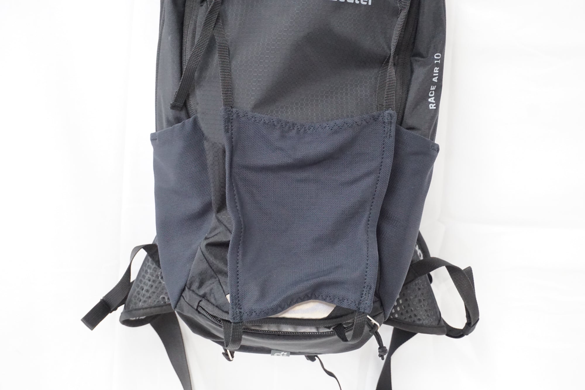 deuter Race Air 10 バックパック 黒 10L DEUTER 「ドイター」 RACE AIR 10 バックパック / 奈良店
