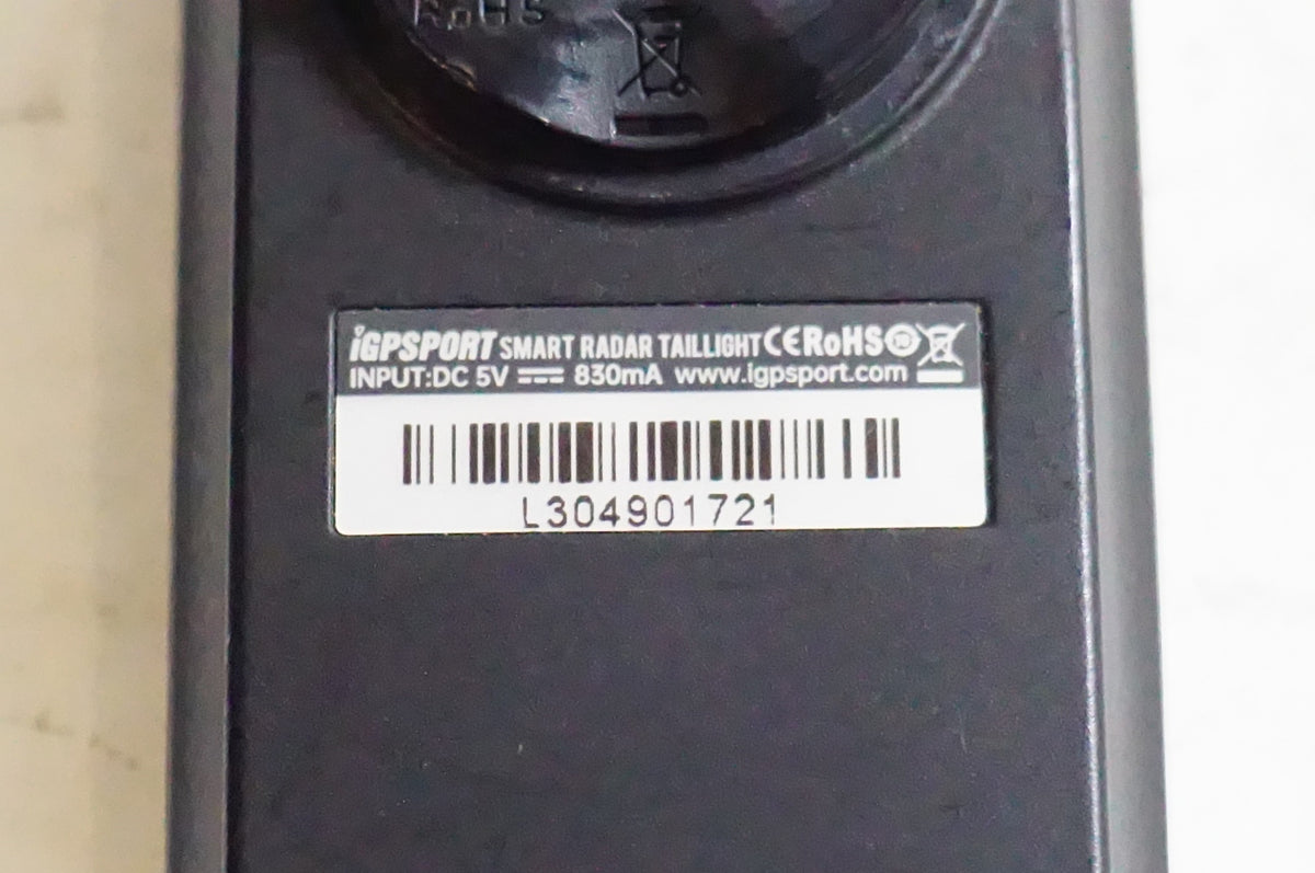 IGPSPORT 「アイジーピースポーツ」 SRTL SR30 リアライト / 熊谷本店