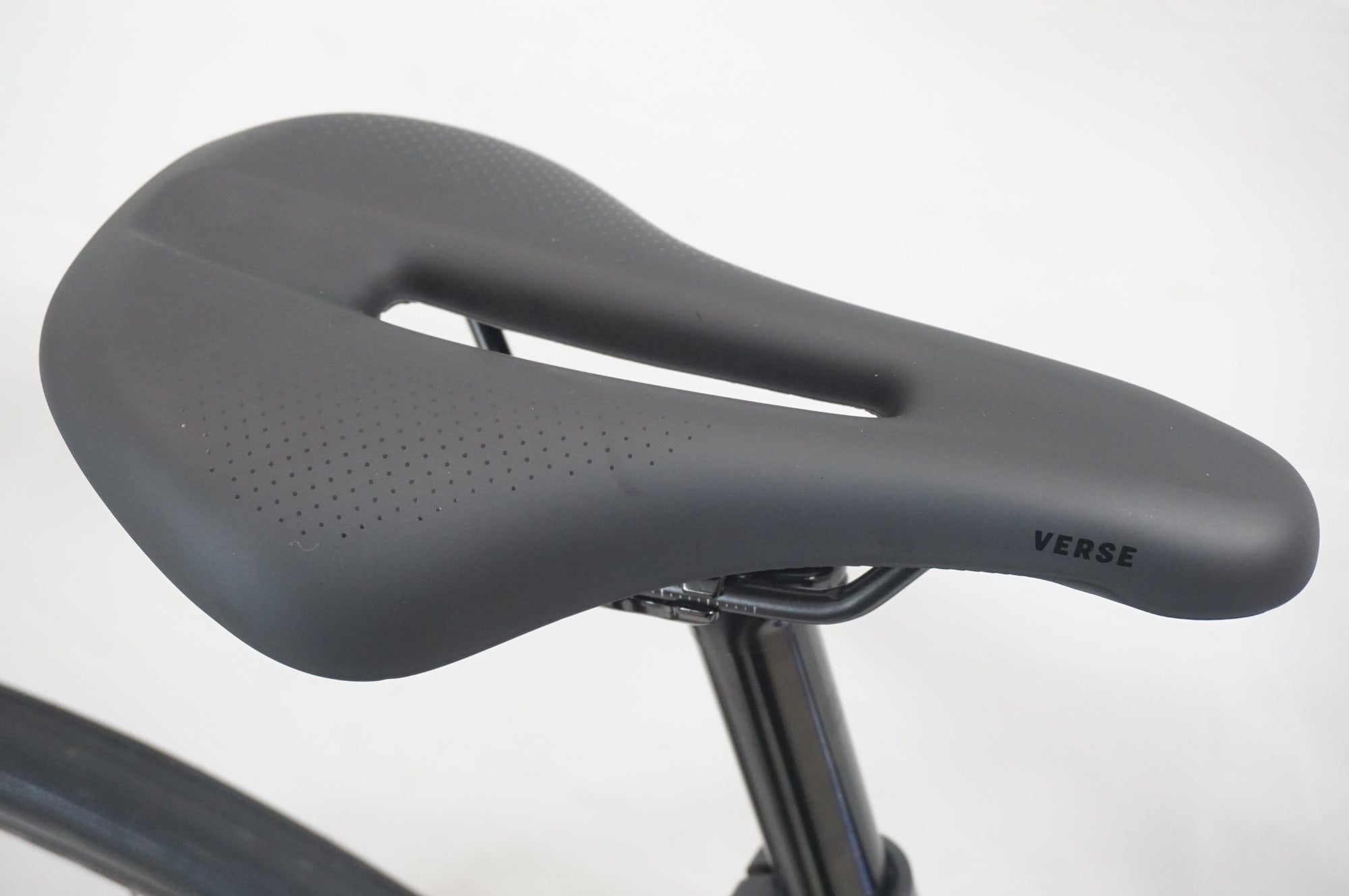 TREK 「トレック」 DOMANE AL4 Gen 4 2024年モデル ロードバイク / 福岡店