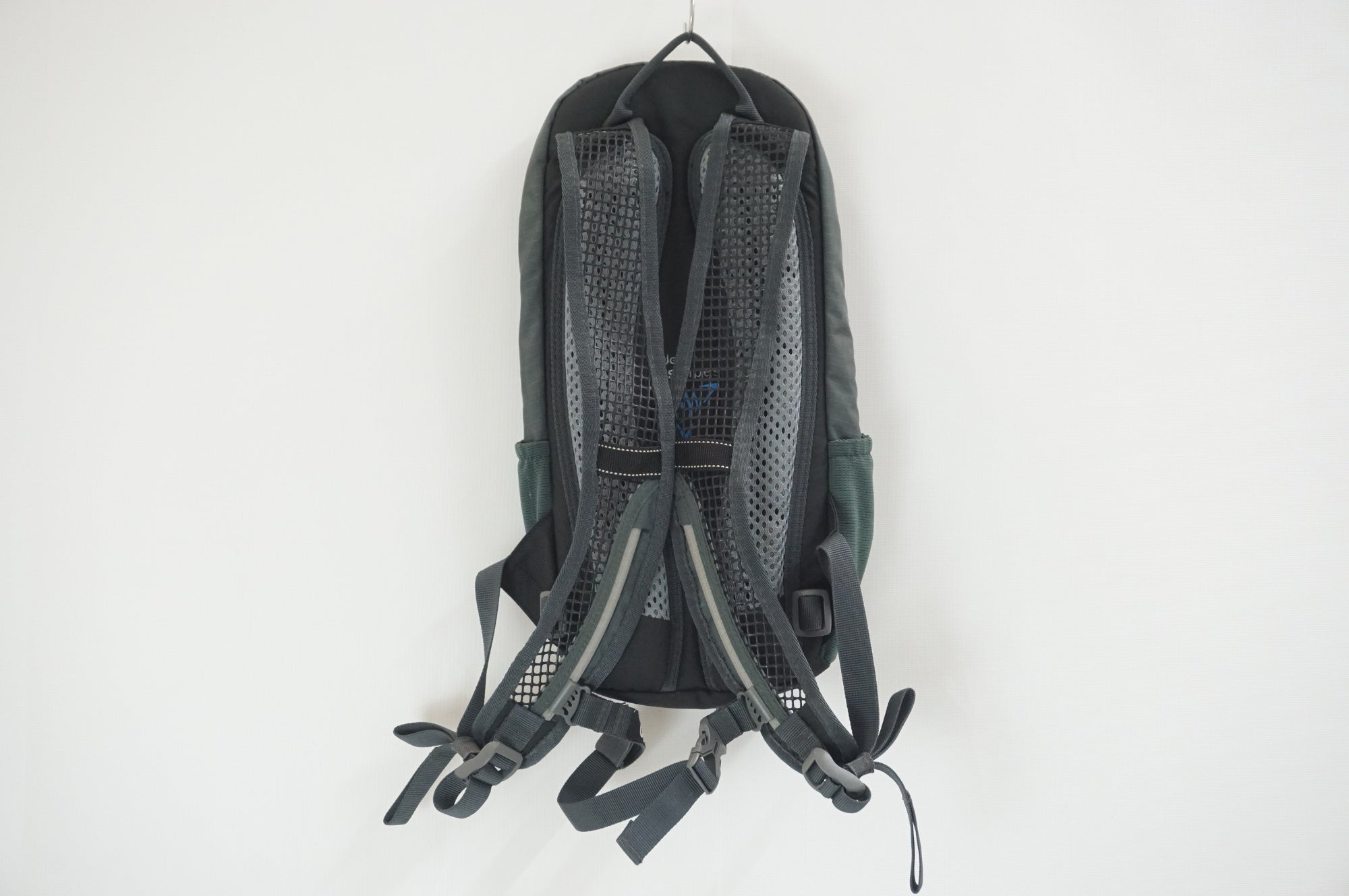DEUTER 「ドイター」 ULTRA RIDE 6 バックパック / 福岡店