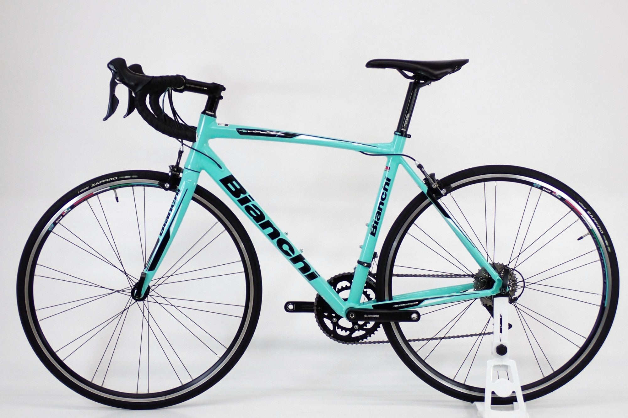 Bianchi ViaNirone7 SORA ロードバイク 大阪 BIANCHI 「ビアンキ」 VIANIRONE7 SORA 2020年モデル ロード