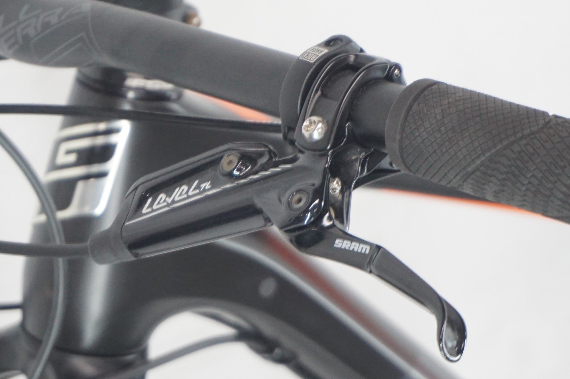 GT 「ジーティー」 ZASKAR CARBON EXPERT 2020年モデル マウンテン