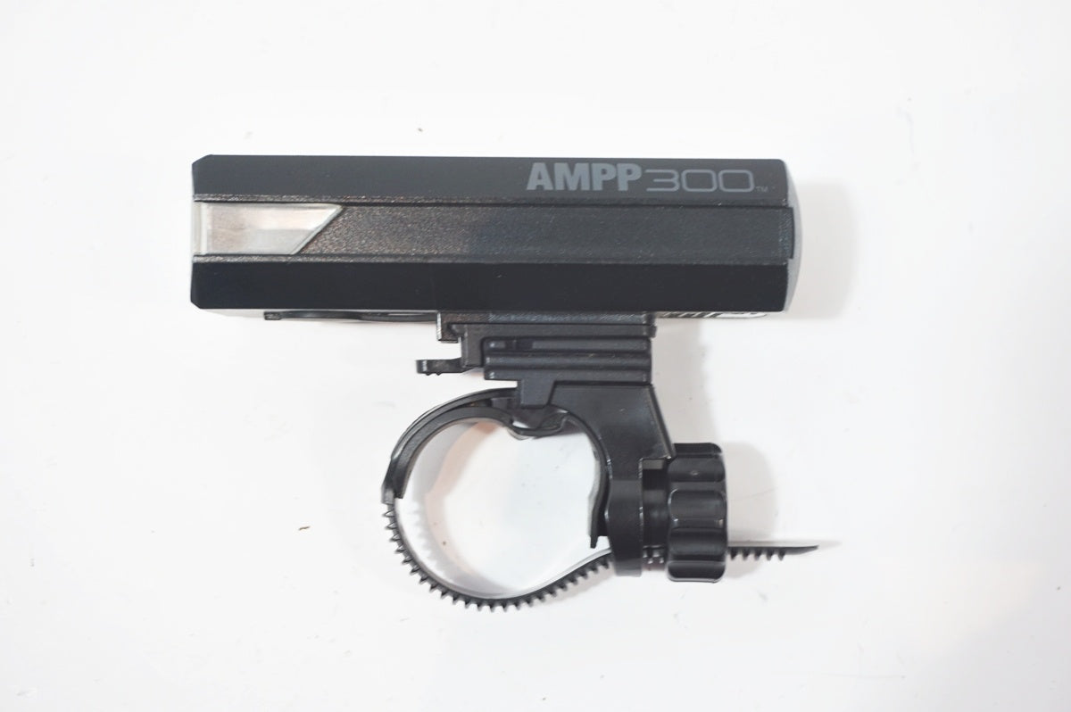 CATEYE 「キャットアイ」 AMPP300 フロントライト / バイチャリ世田谷店