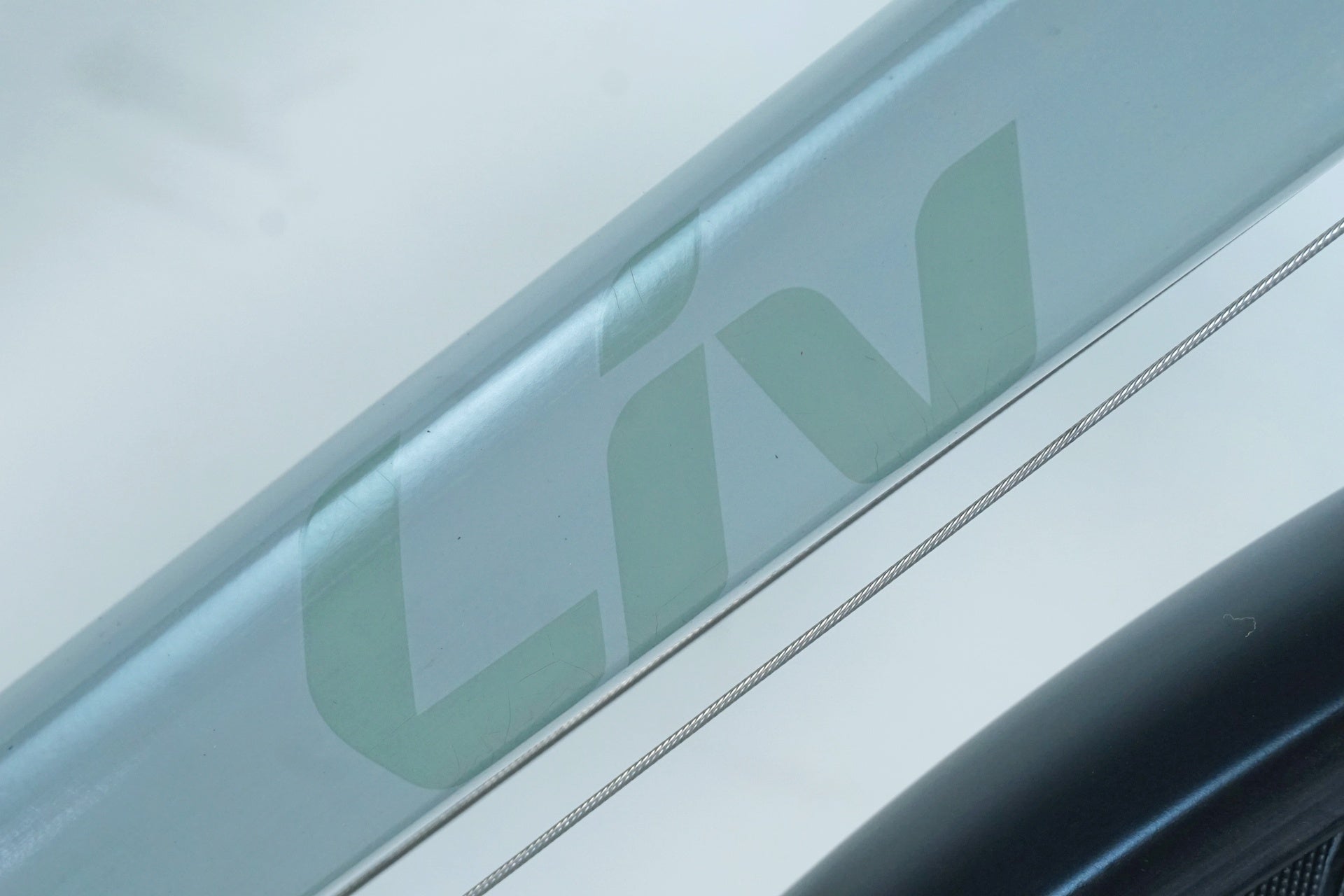 GIANT 「ジャイアント」 LIV GRAMME 2022年モデル クロスバイク / 有明ガーデン店