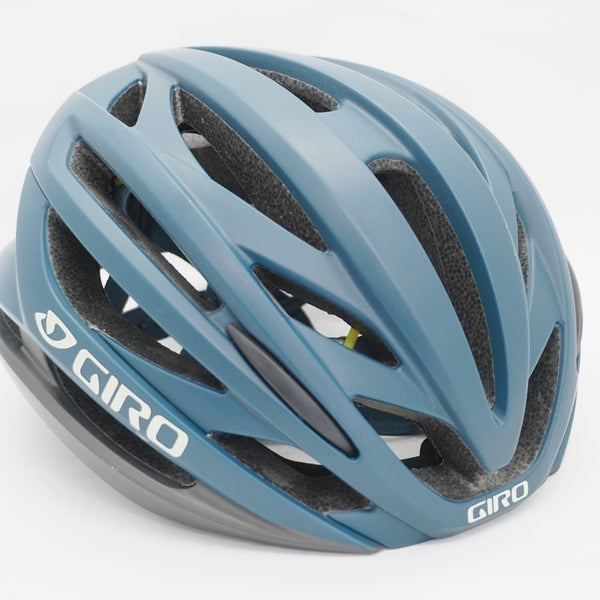 GIRO.ウインターヘルメット＆専用ケース＆リフト券ケース 楽天市場】リフト券ケースの通販