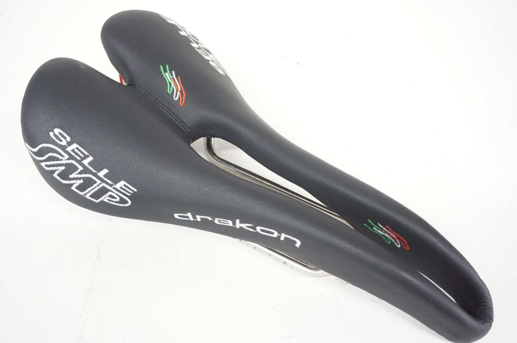 SELLE SMP 「セラ エスエムピー」 DRAKON サドル / 阪急塚口店