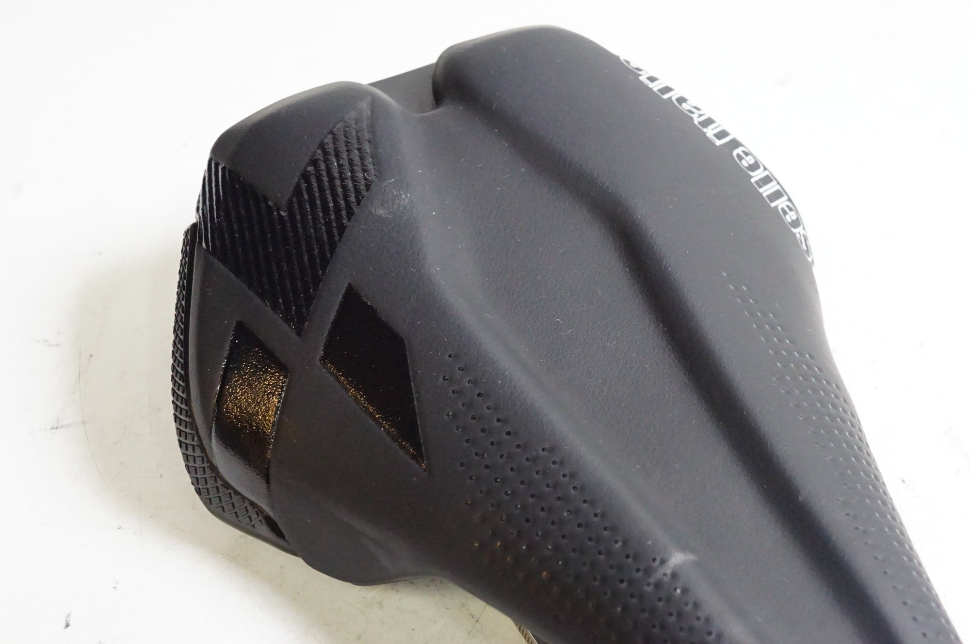 SELLE ITALIA 「セライタリア」 X-LR サドル / 熊谷本店