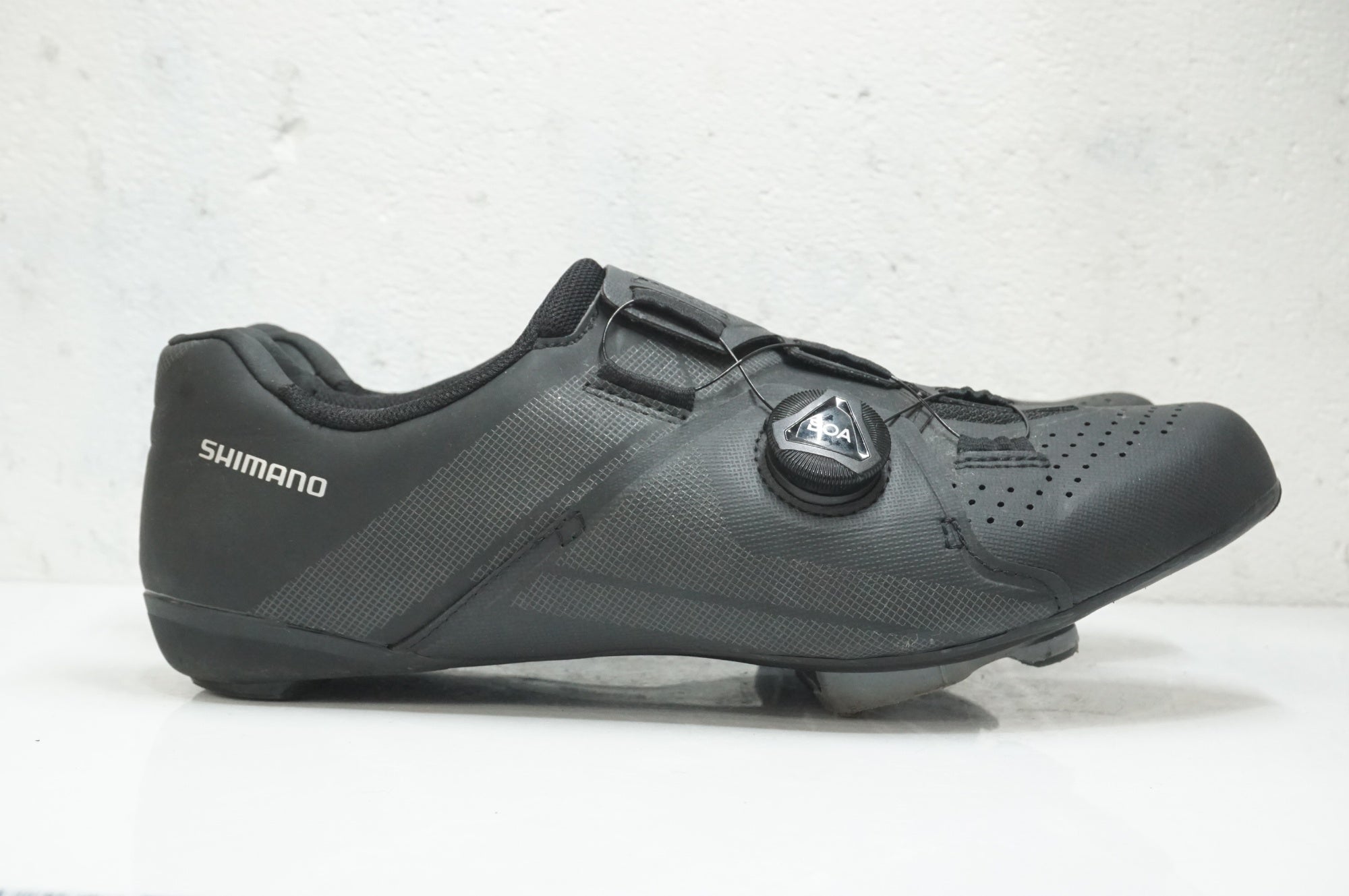 SHIMANO 「シマノ」 SHRC300M LO1 E EU42 26.5cm シューズ / 大宮店