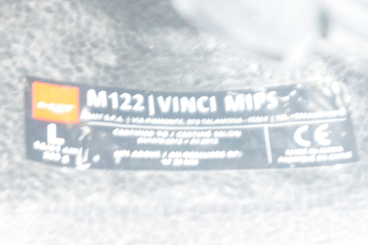 MET 「メット」 M122 2019年モデル Lサイズ ヘルメット / 大阪門真店