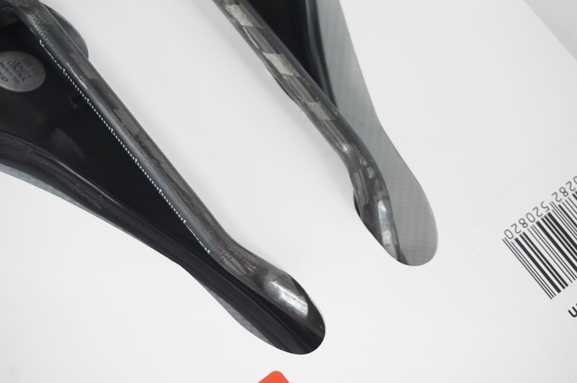 SELLE ITALIA 「セライタリア」 SLR BOOST KIT CARBONIO SUPERFLOW サドル / 阪急塚口店