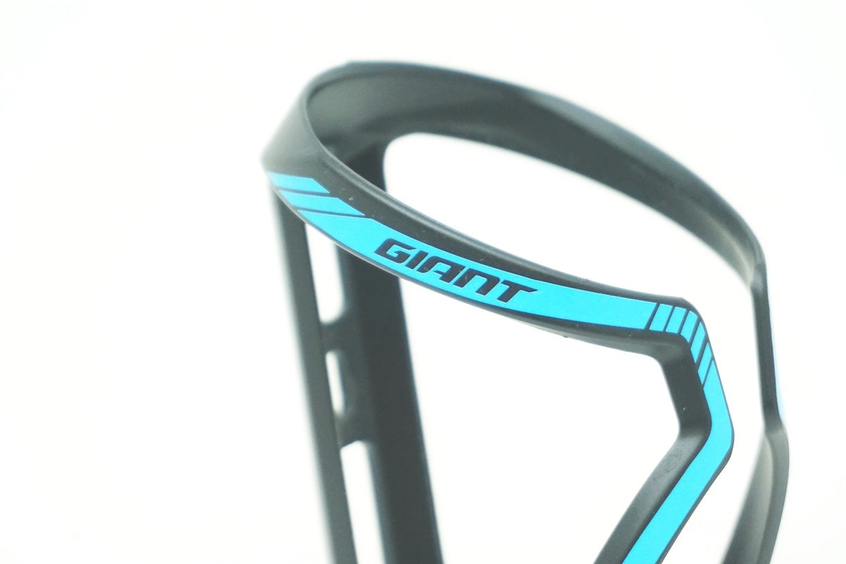 GIANT 「ジャイアント」 ボトルケージ / 大阪美原北インター店