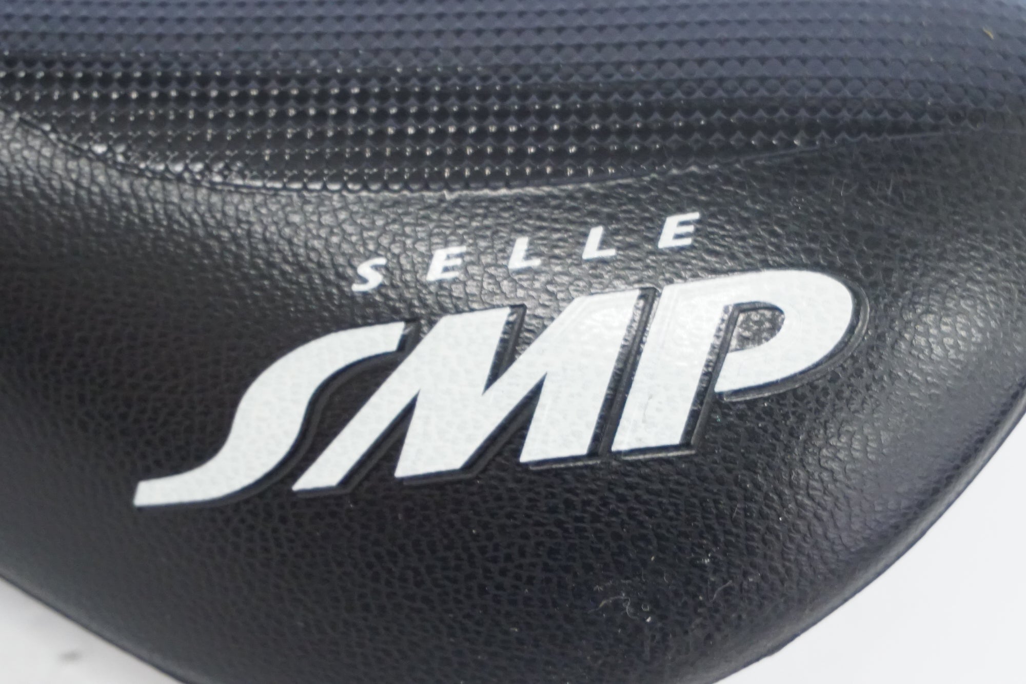 SELLE SMP 「セラエスエムピー」 HELL サドル / 浜松店