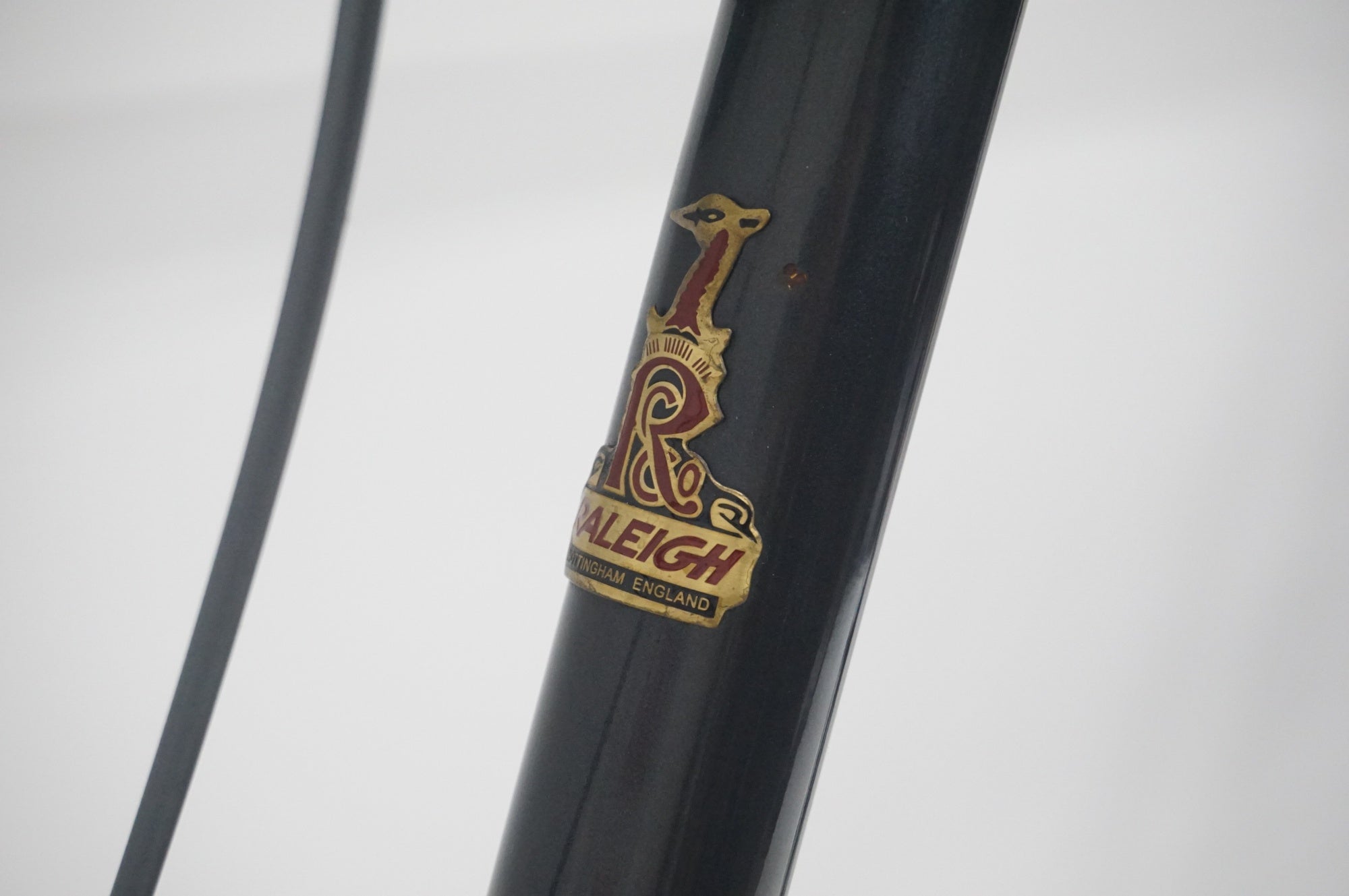 中古 RALEIGH 2018年モデル フラッグシップモデル RALEIGH RSC ラレー ミニベロロードバイク RSC(RSWカールトン) 2018年モデル