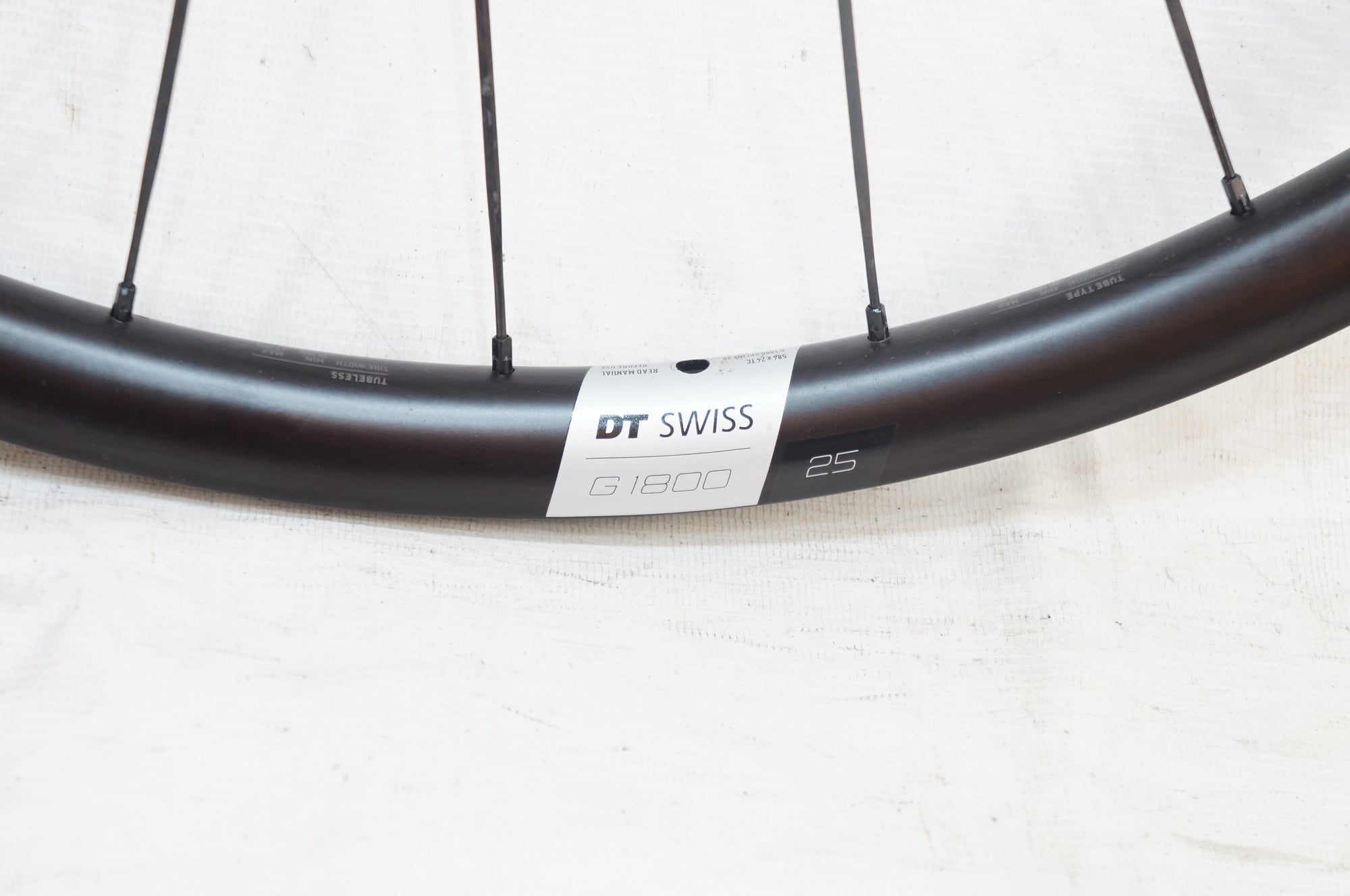 DT SWISS 「ディーティースイス」 G1800 SPLINE DB 25 SHIMANO11速