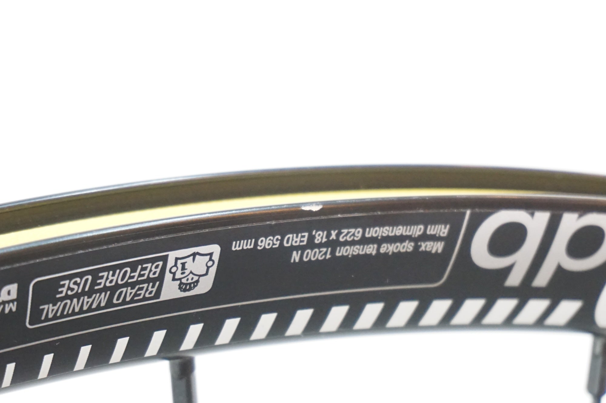 DT SWISS 「ディーティースイス」 R460DB リム SHIMANO TC500 ハブ SHIMANO / SRAM 11S ホイールセット / 浦和ベース