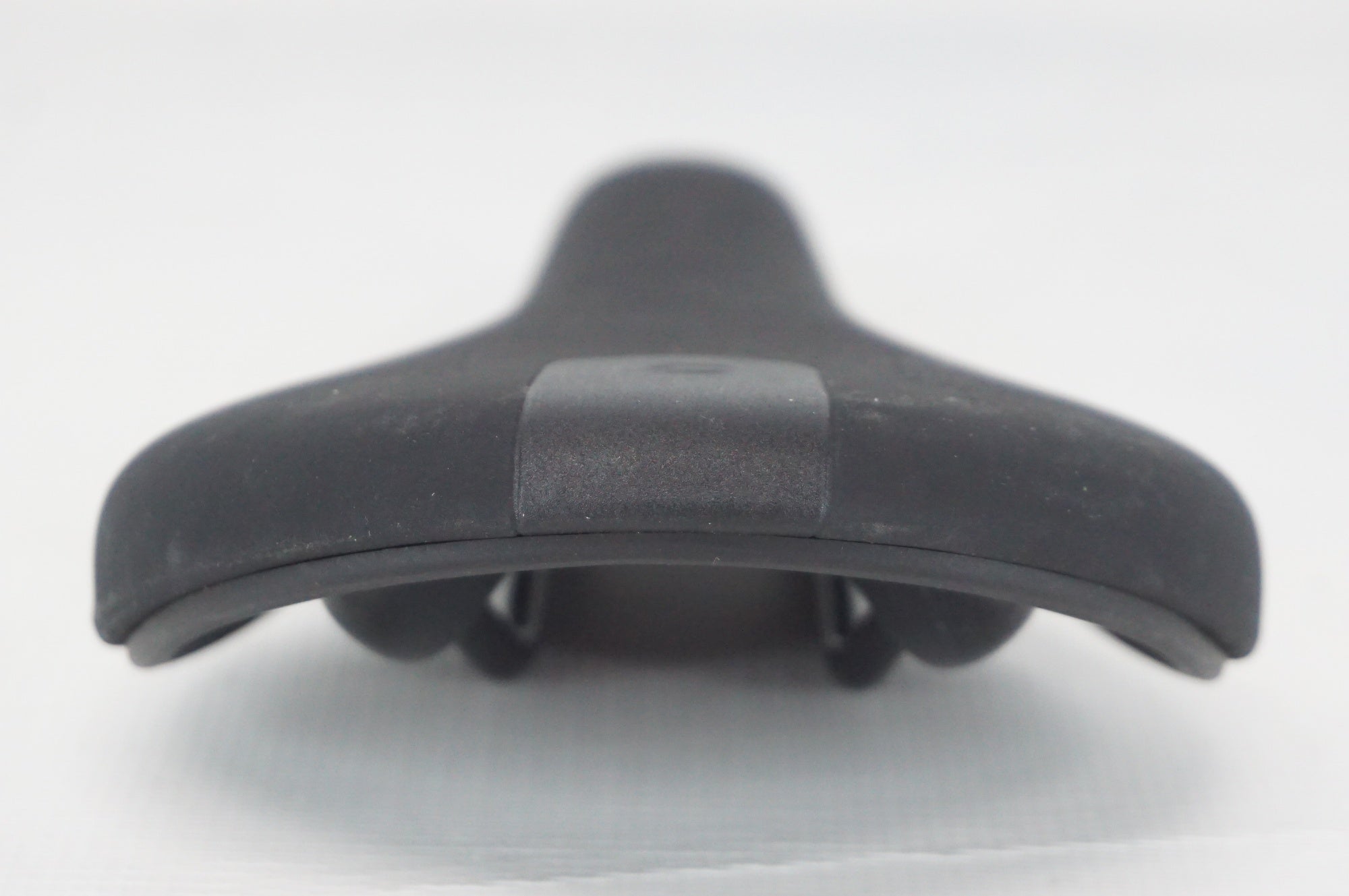 SELLE ROYAL 「セラロイヤル」 CANNONDALE サドル / 阪急塚口店