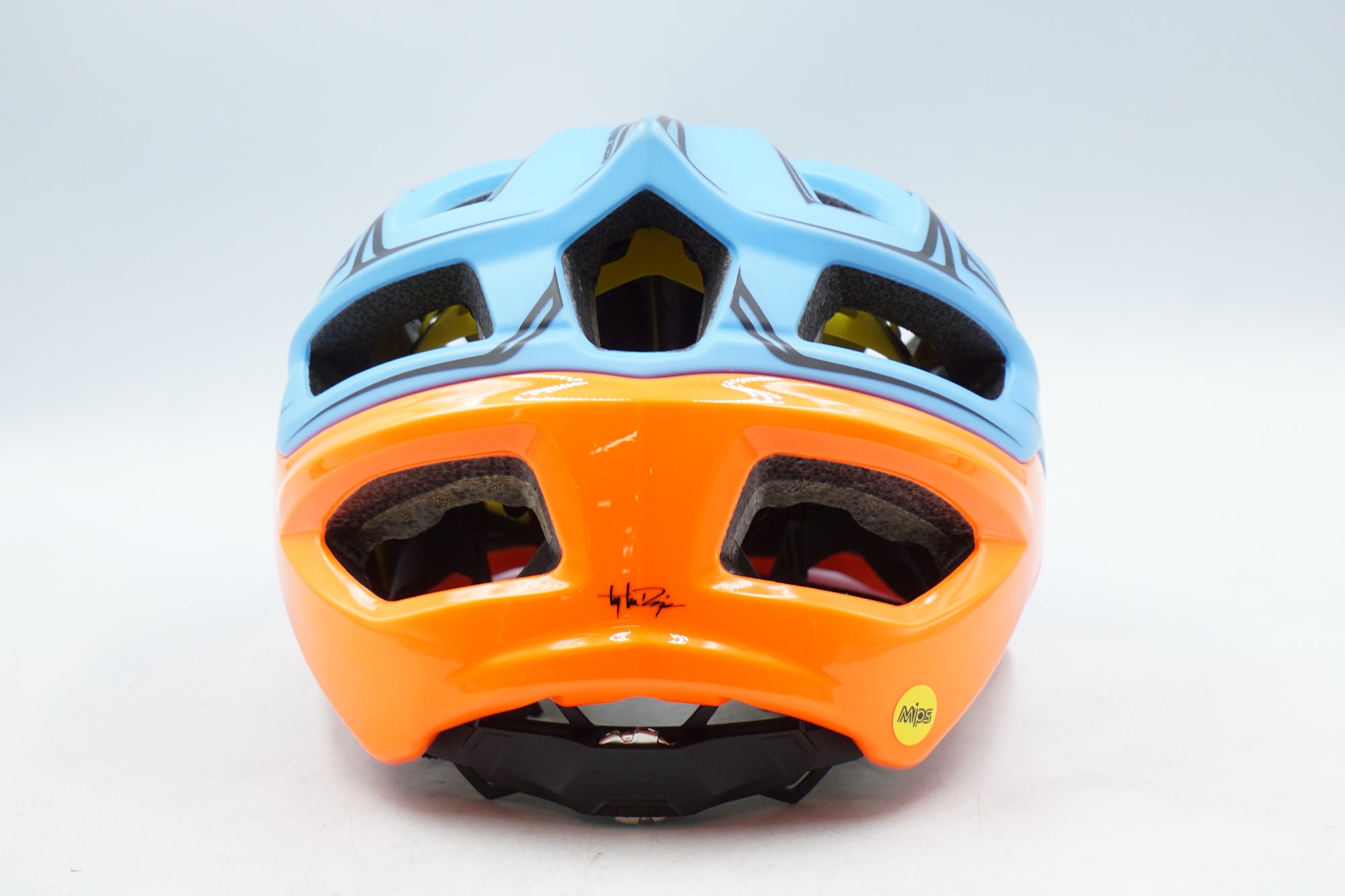 TROY LEE DESIGNS 「トロイリーデザインズ」 A2 M-Lサイズ ヘルメット / 奈良店