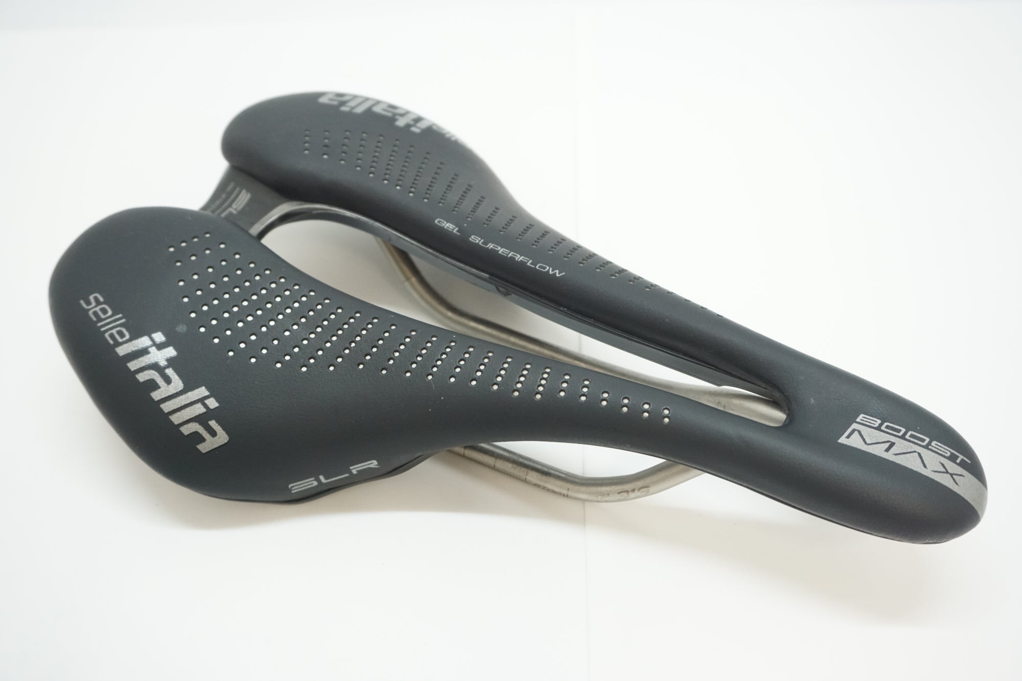 SELLEITALIA 「セラタリア」 MAX SLR BOOST SUPERFLOW サドル / 福岡店
