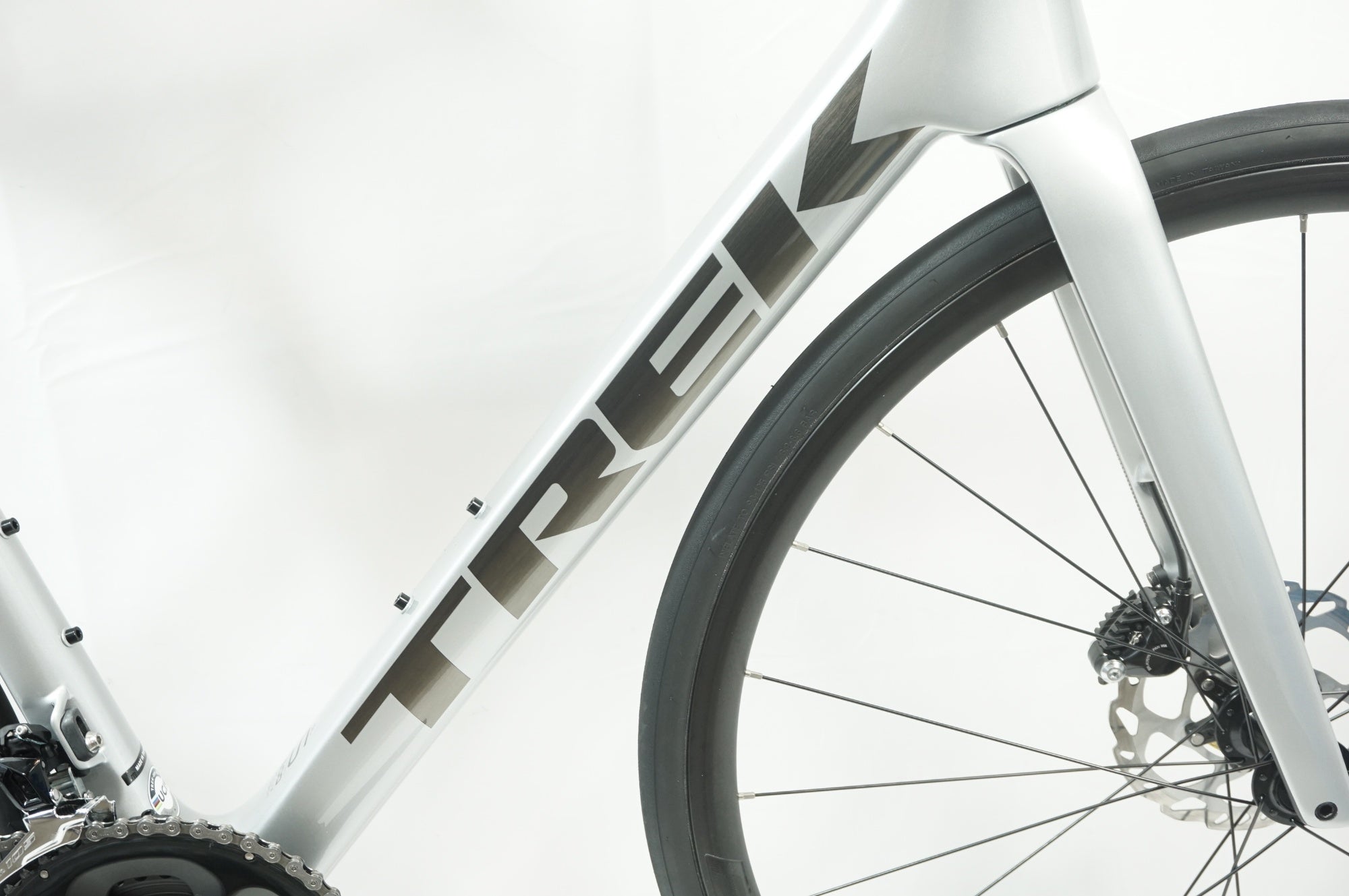TREK 「トレック」 EMONDA SL5 DISC 2022年モデル ロードバイク / 世田谷店
