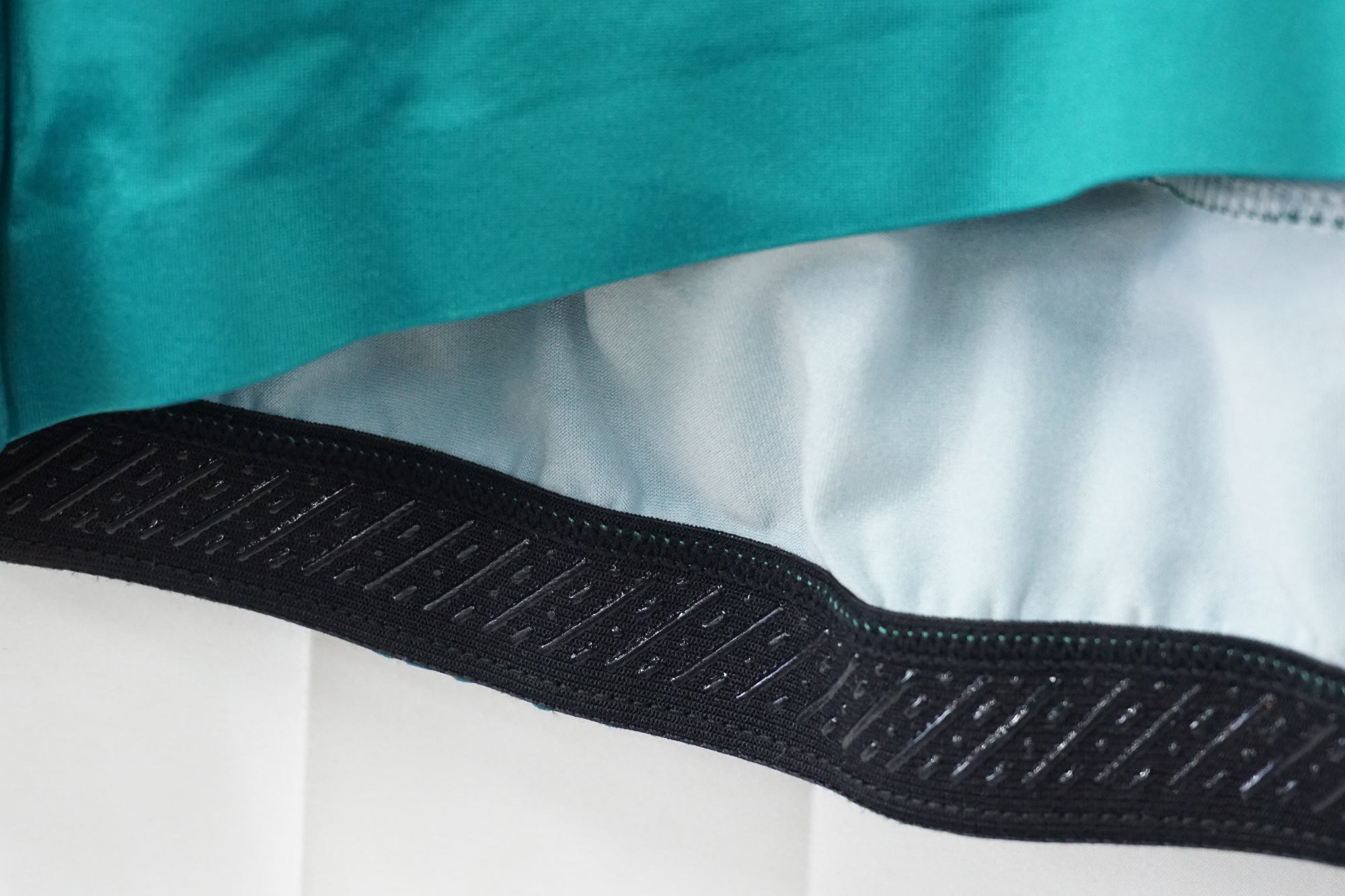 MORETHAN 「モアザン」 半袖 XLサイズ ジャージ / 奈良店