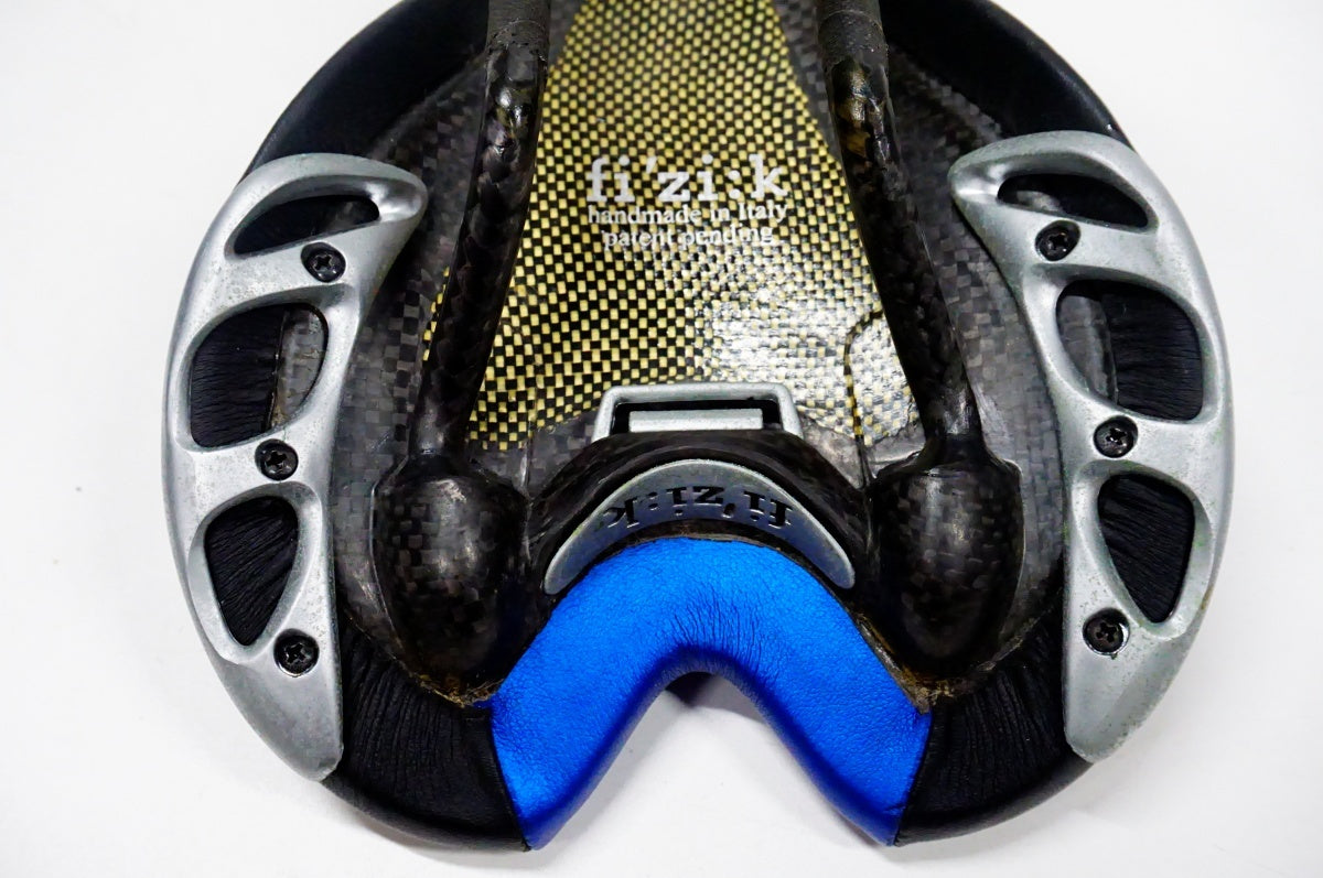 FIZIK 「フィジーク」 ALIANTE CARBON BRAIDEDカーボンレール サドル / 名古屋大須店