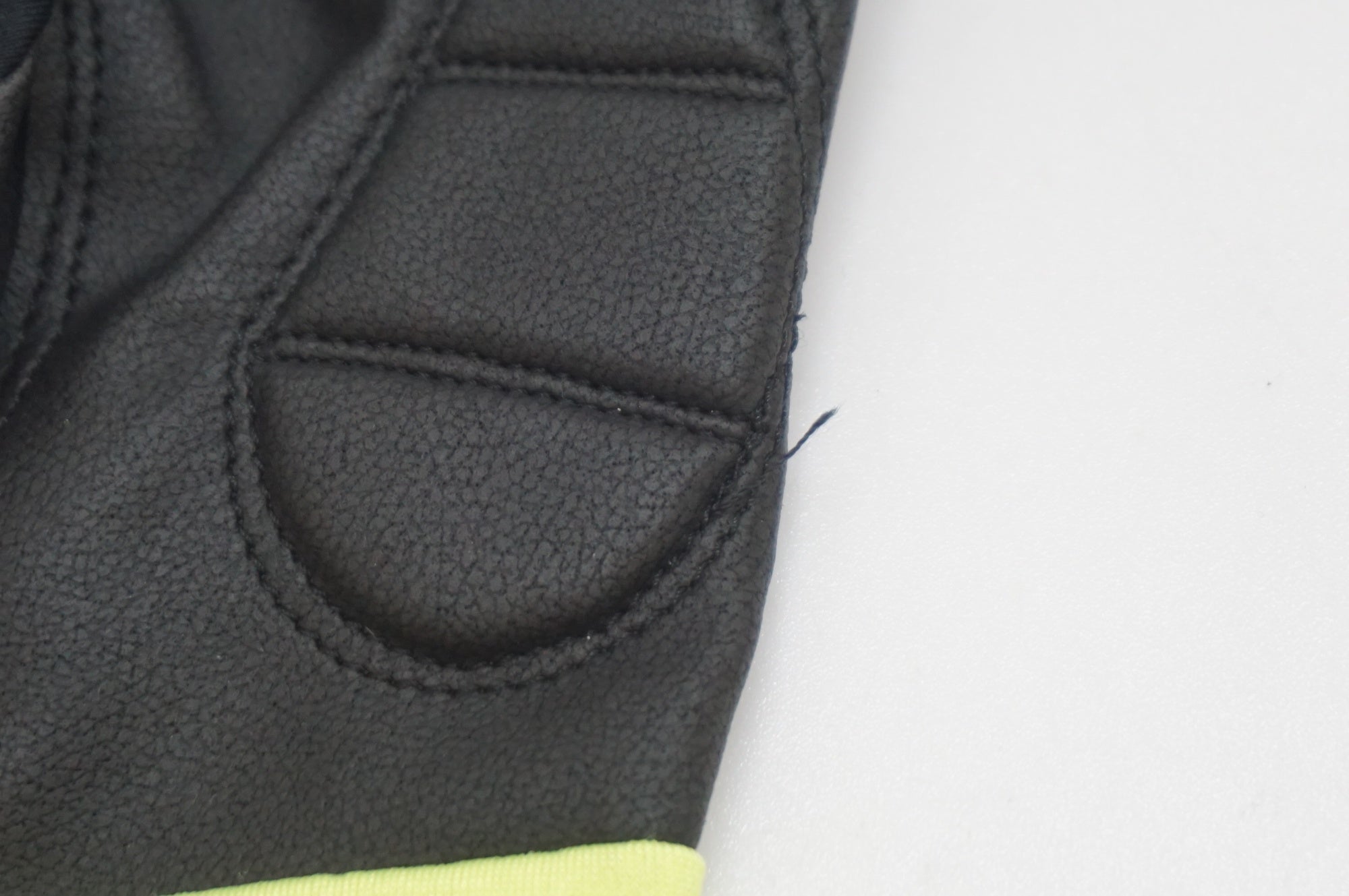 KAPELMUUR 「カペルミュール」 サイズM グローブ / 福岡アイランドシティ店