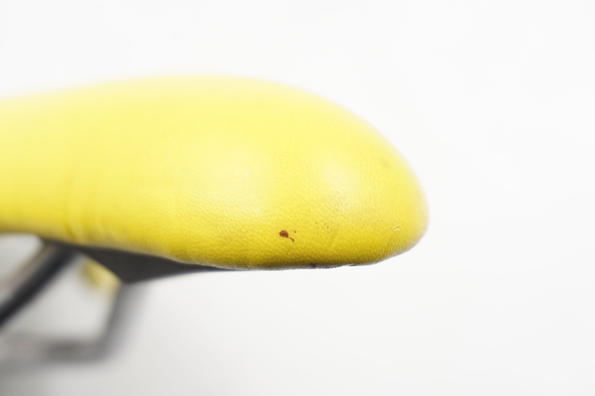 DIXNA 「ディズナ」 サドル / 奈良店