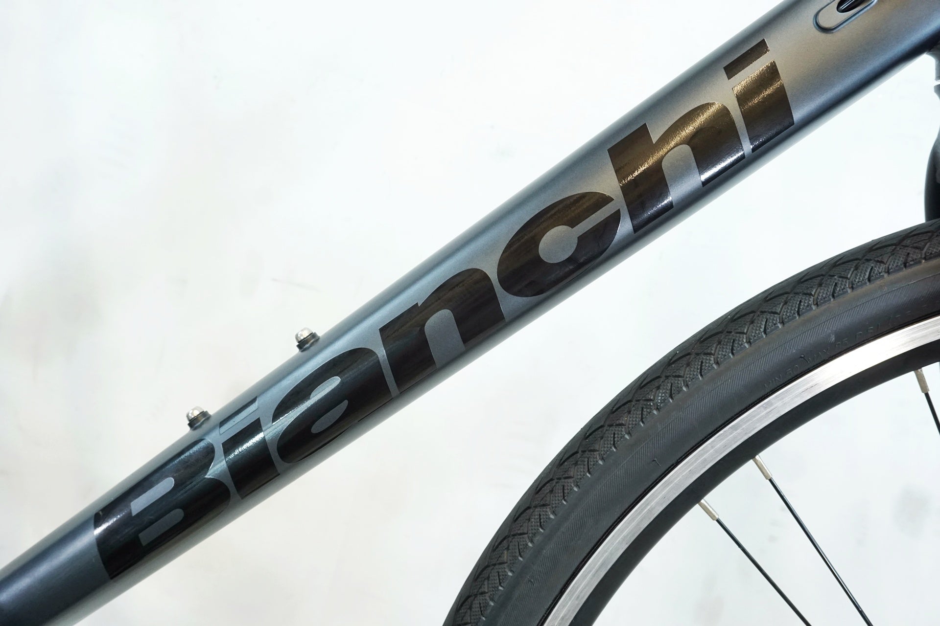 BIANCHI 「ビアンキ」 C-SPORT1 2025年モデル クロスバイク / 有明